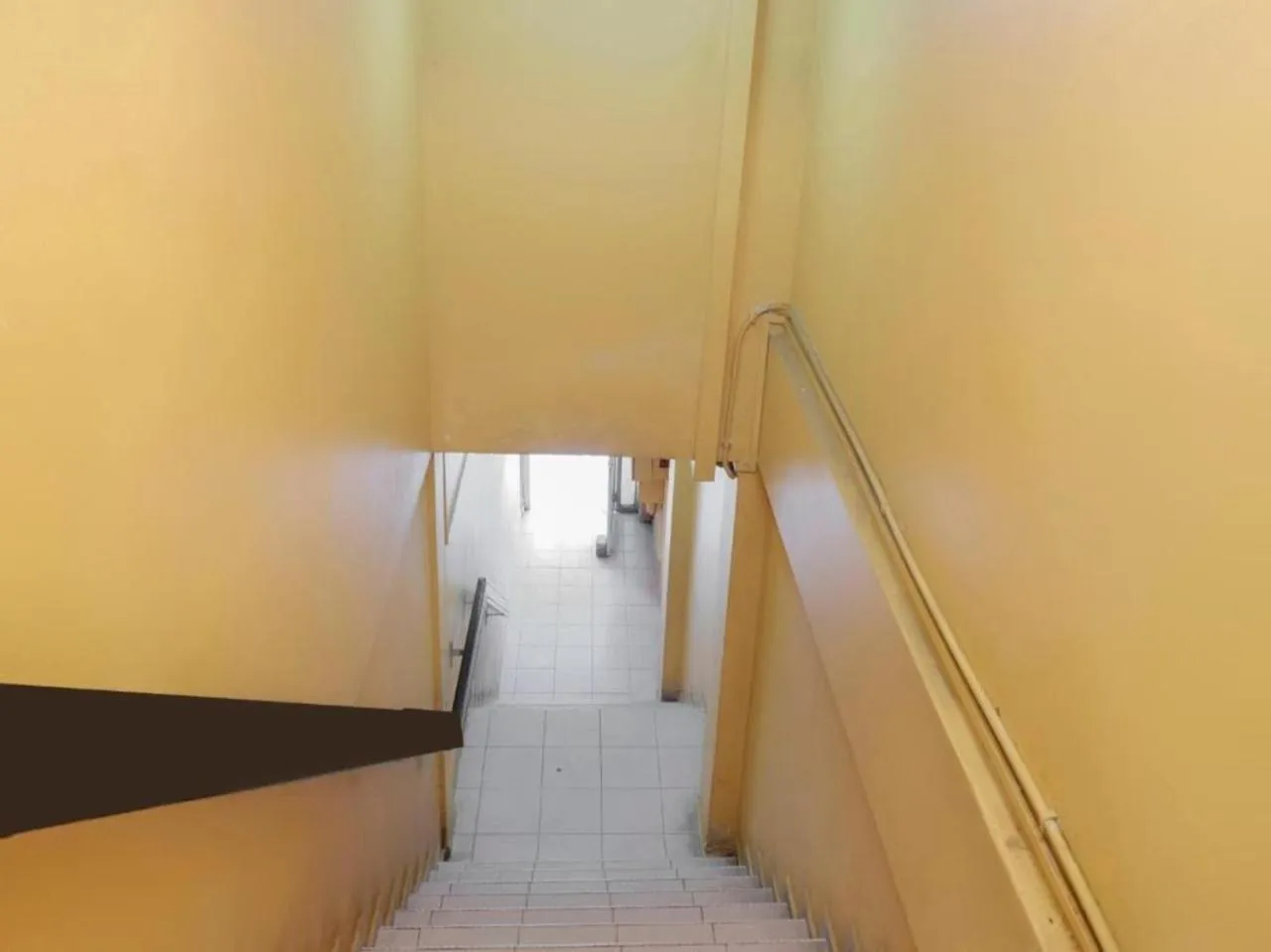 View (from property/room), Bed in Hotel Tiara