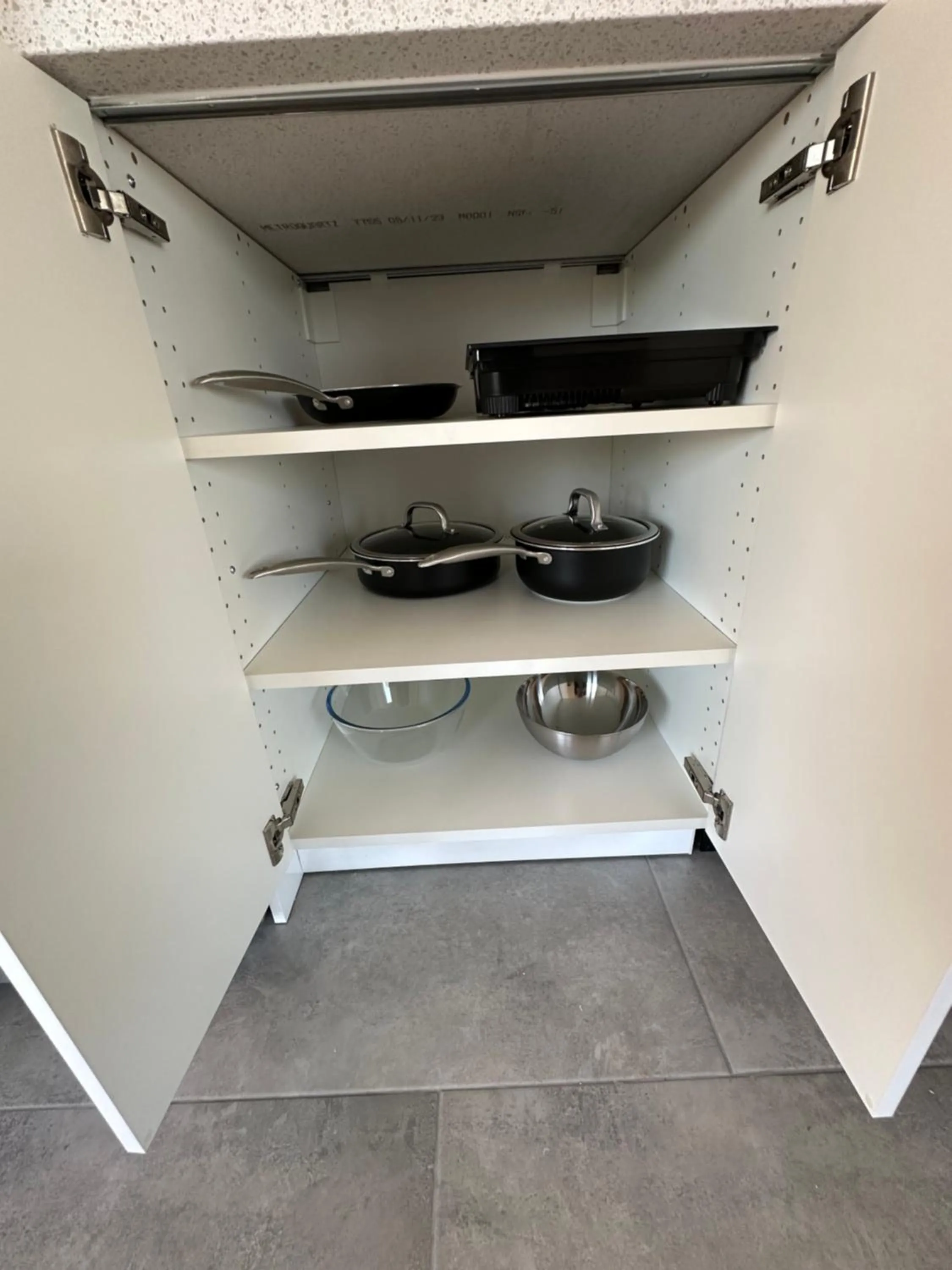 Kitchen or kitchenette in Motel Le Refuge