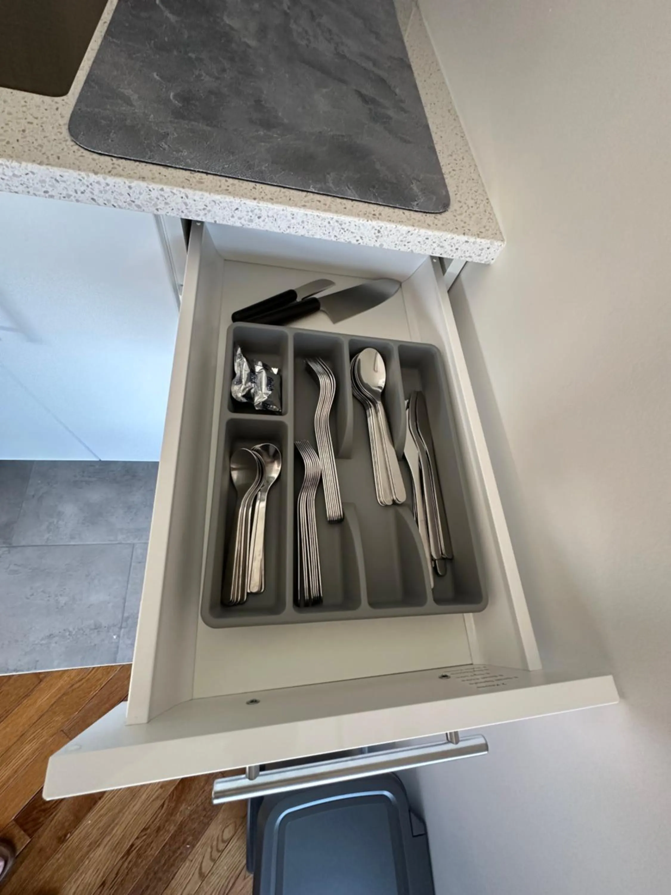 Kitchen or kitchenette in Motel Le Refuge