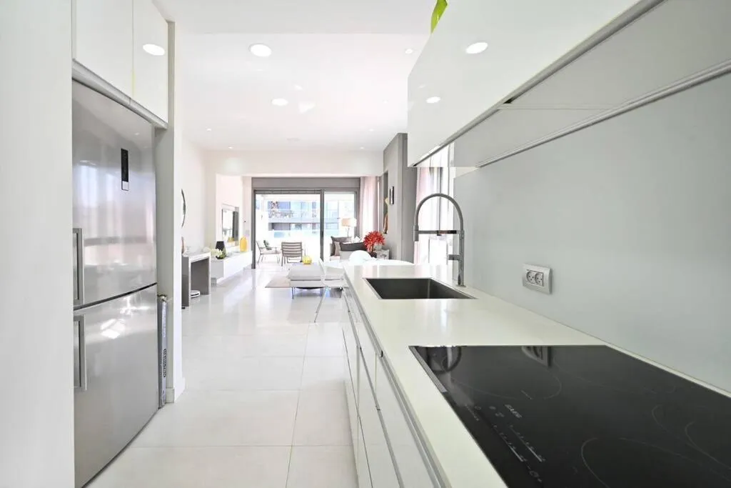 Seaside Apt Balcony&Parking !