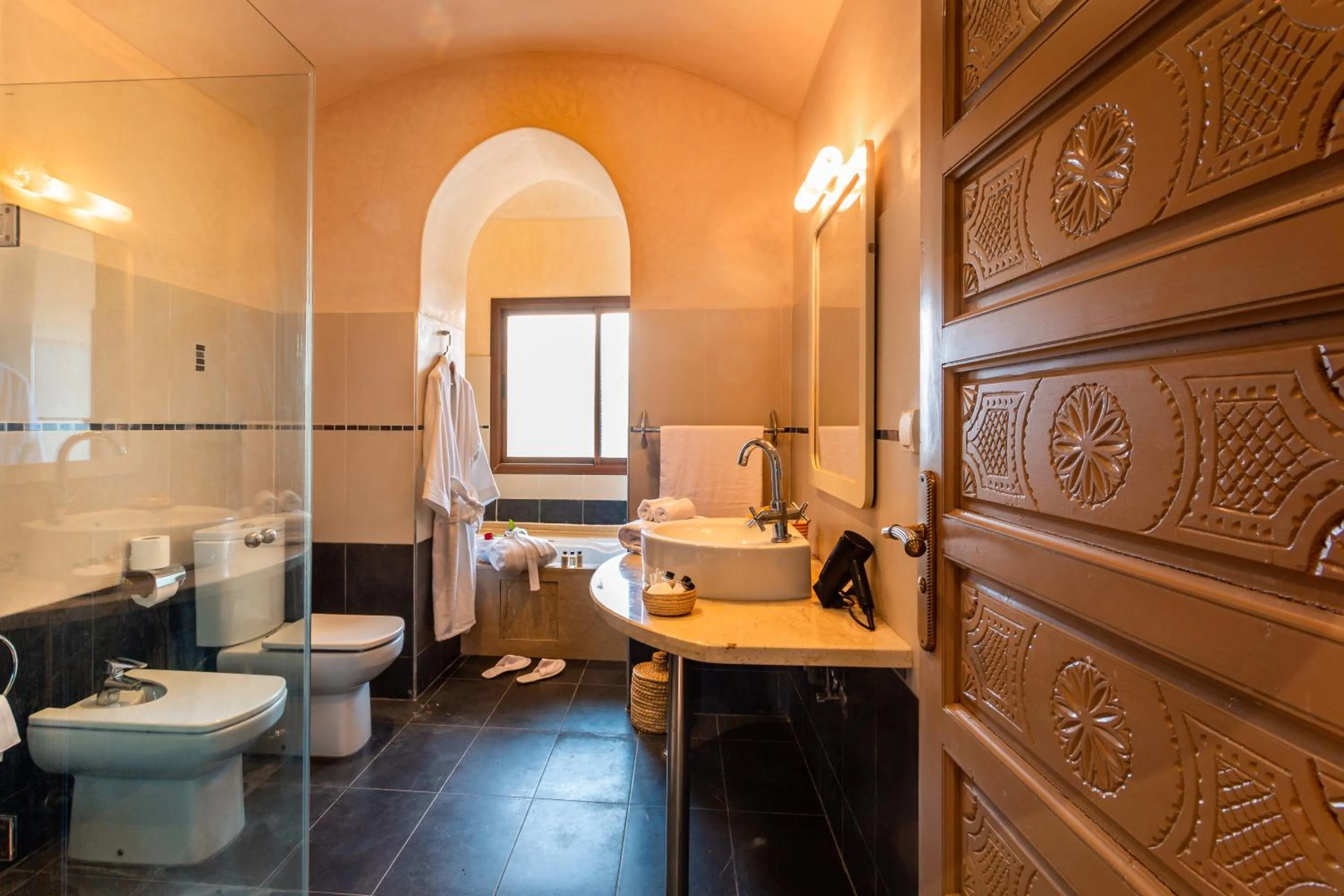 Toilet in Atlas Luxury Garden