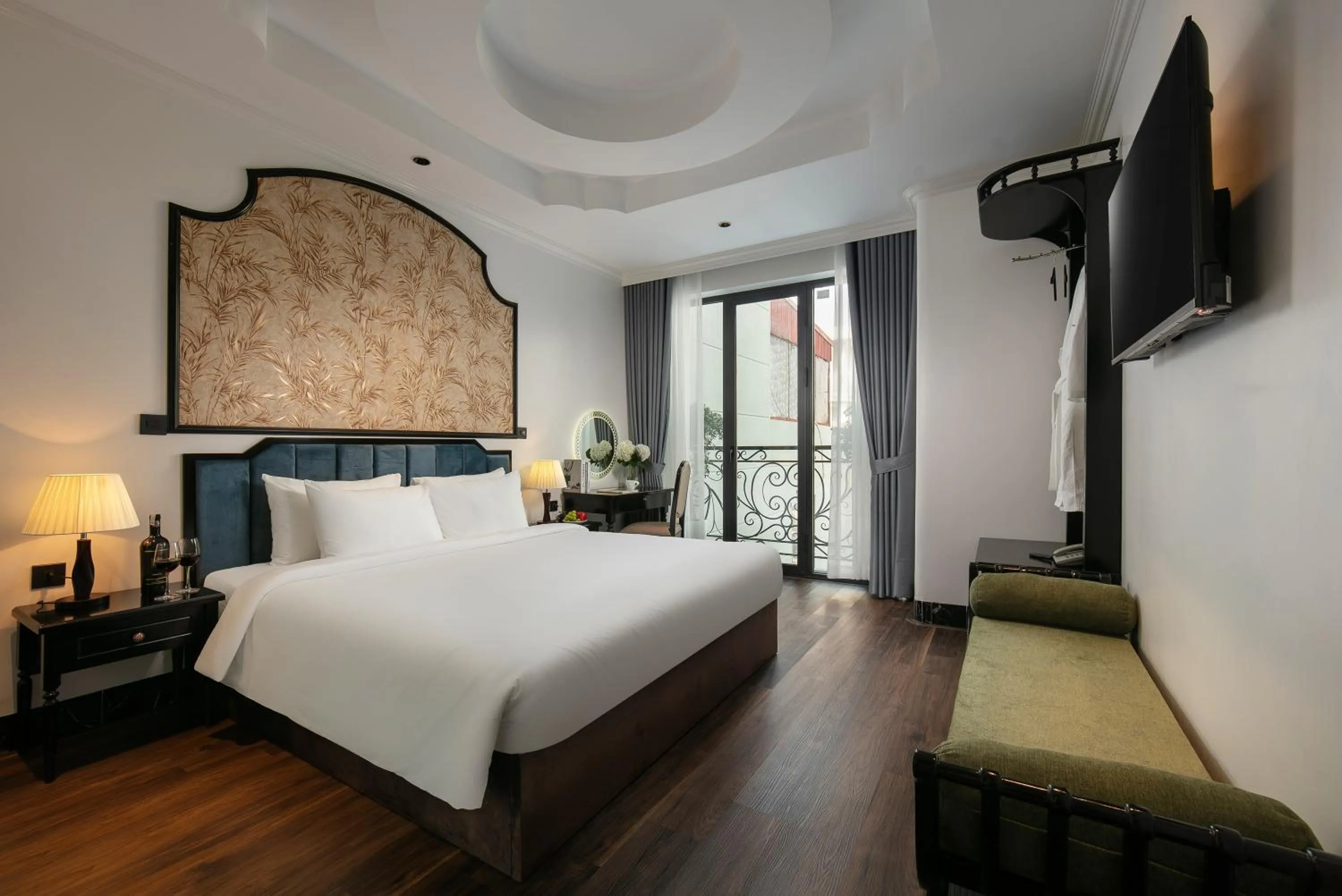 Bedroom, Bed in Phat Diem Plaza Hotel