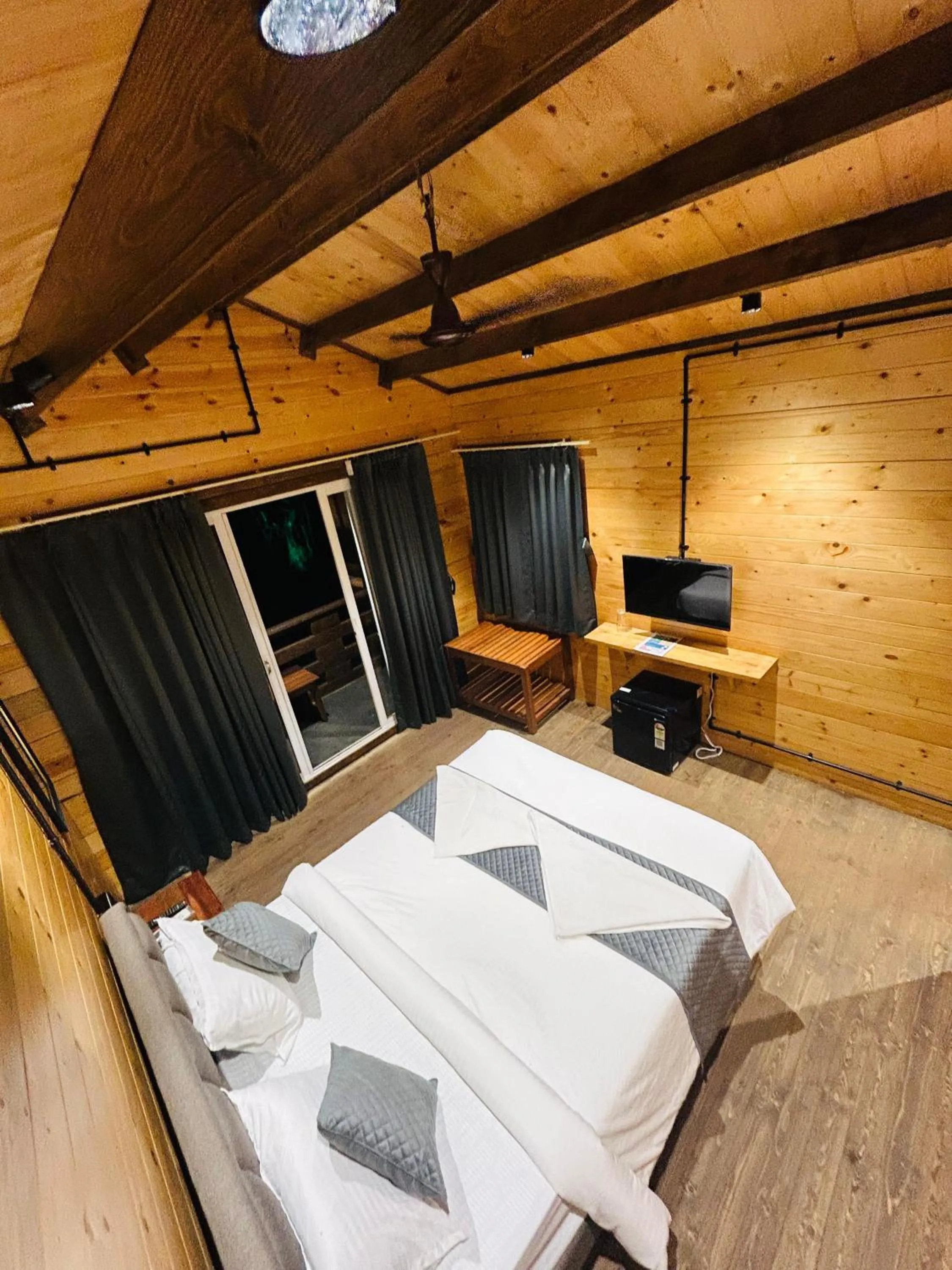 Bedroom, Bed in Seclude Eco Cottages