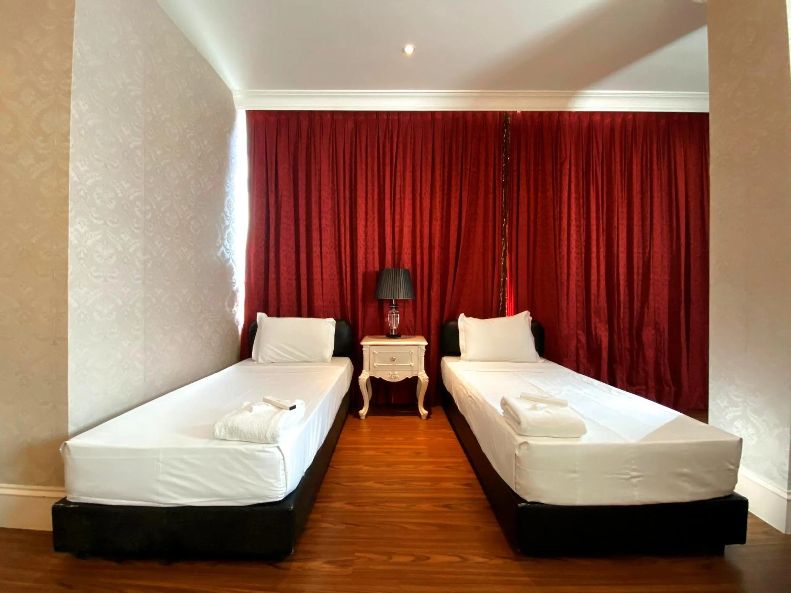 Bed in The Orchard Resort & Spa Melaka I World Spa Awards Winner I Free Access to Outdoor Spa Pool