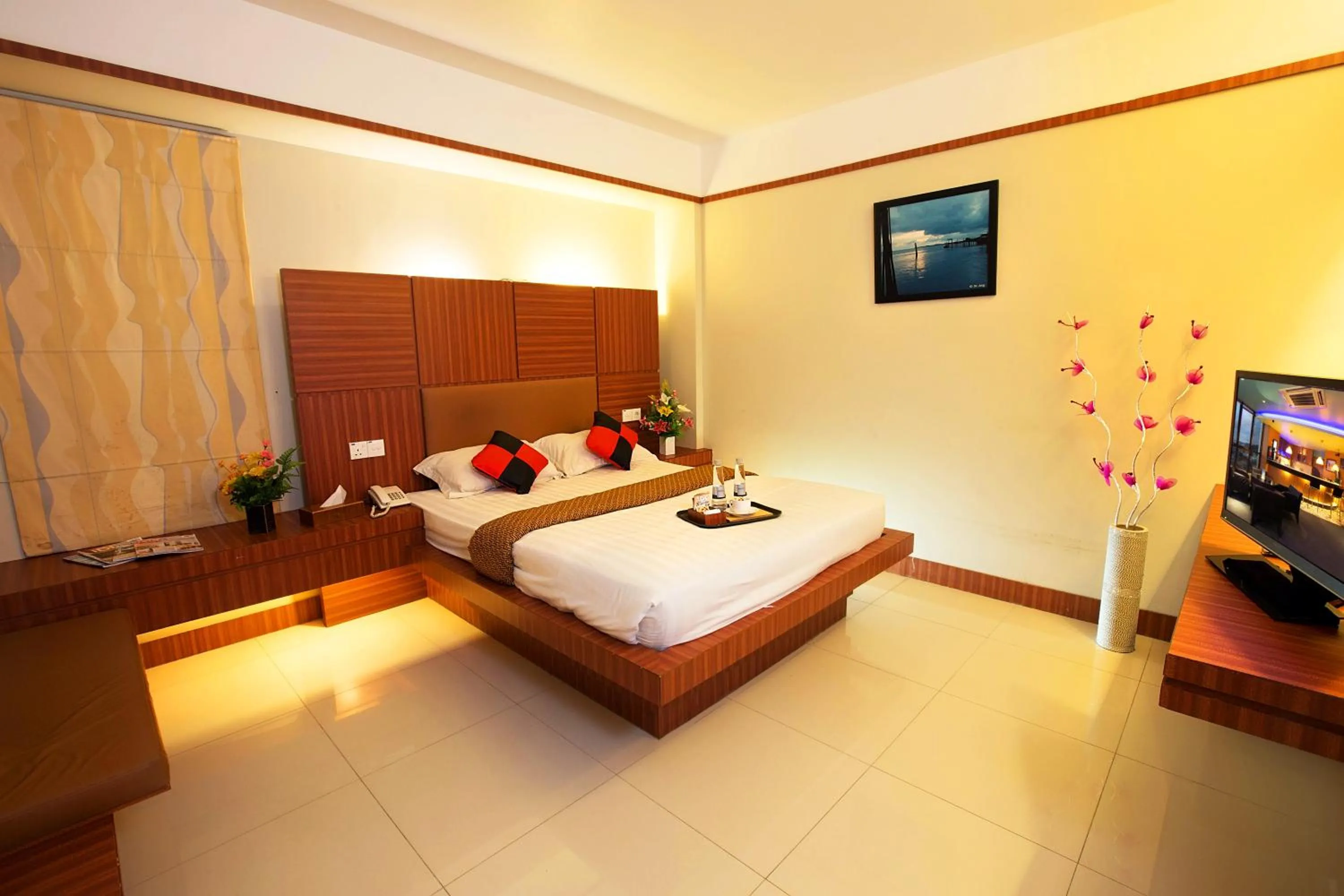 Bedroom, Bed in Hotel Maximillian