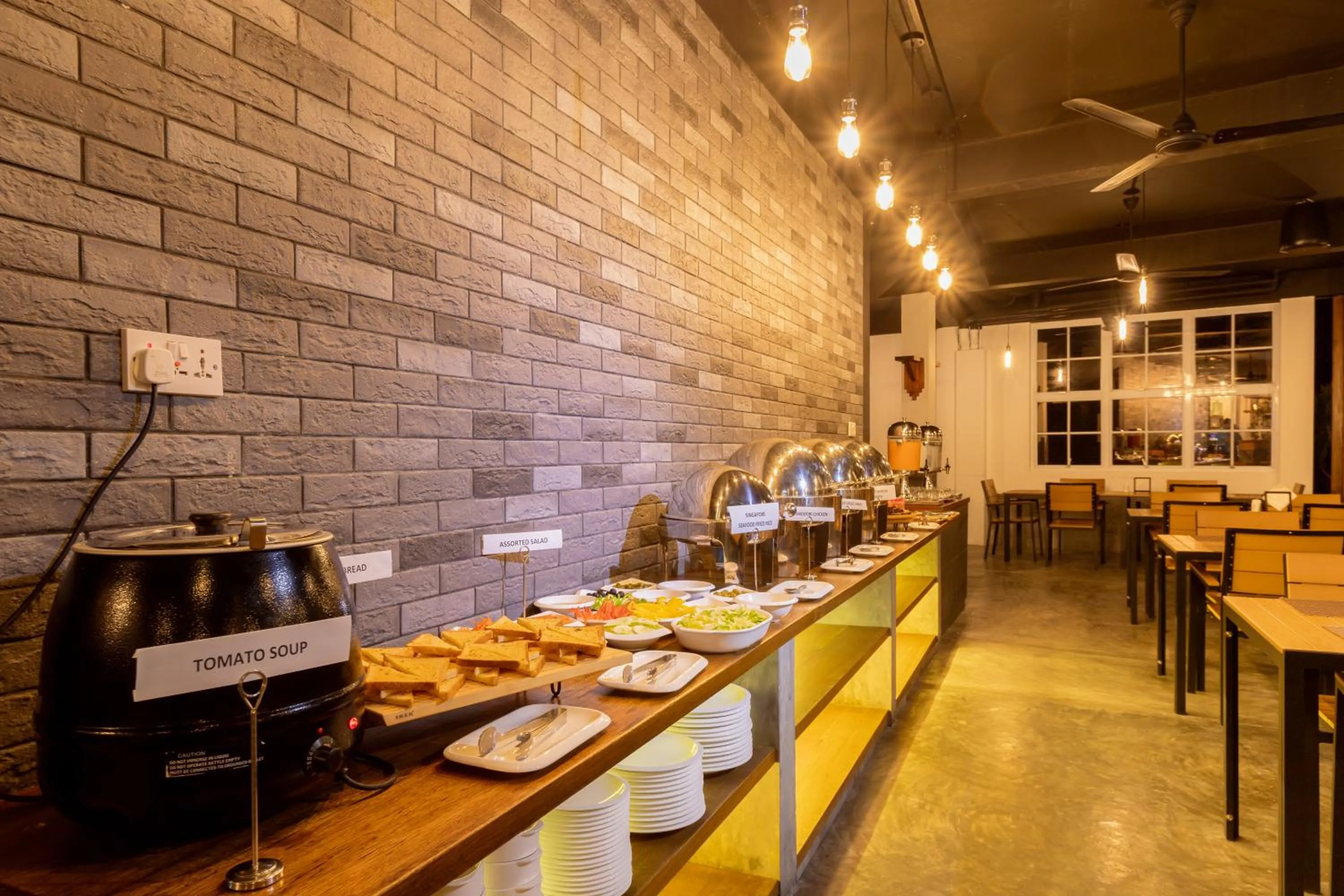 Dinner in Rashu Hiyaa