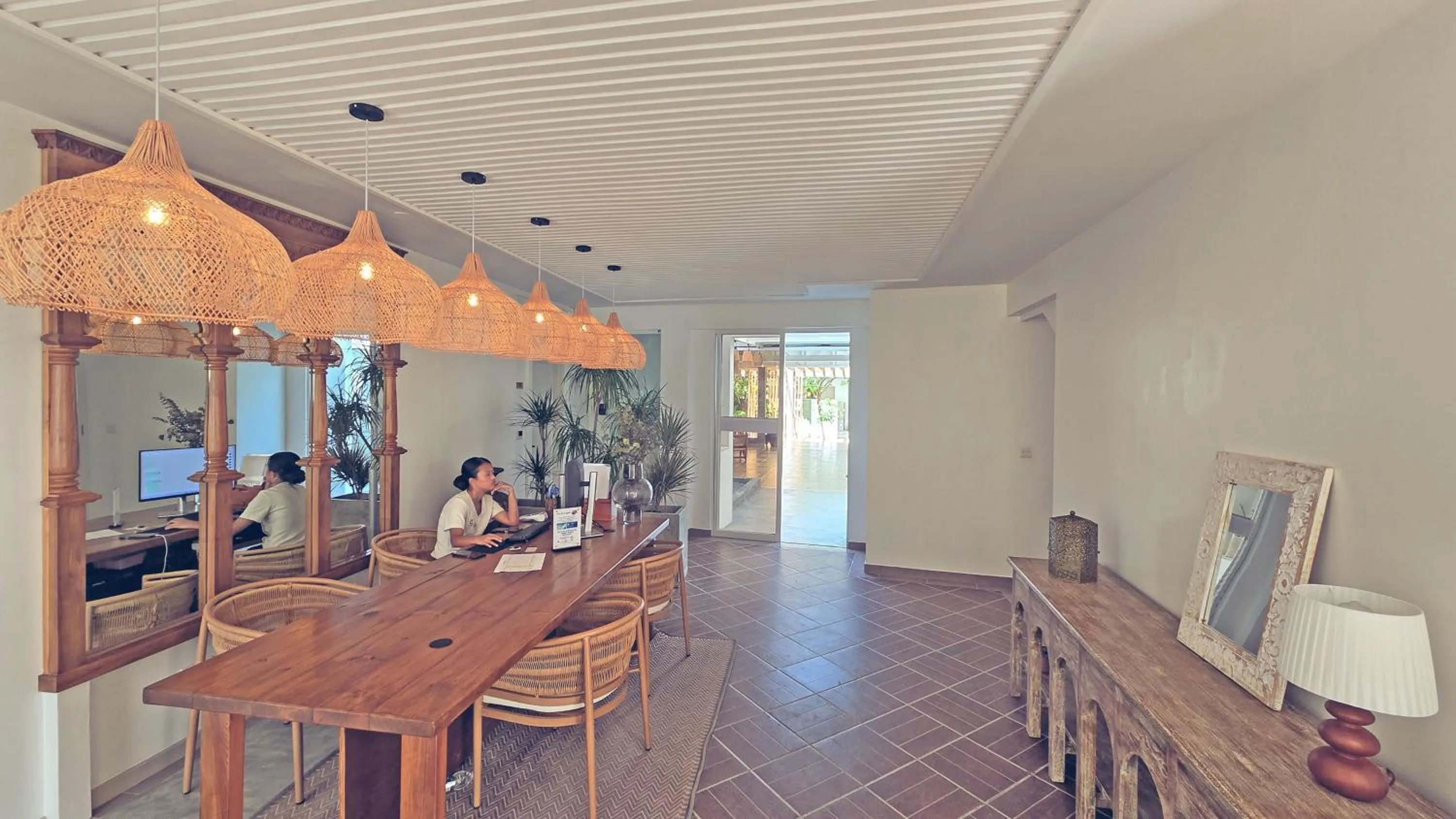 Property building in Rashu Hiyaa