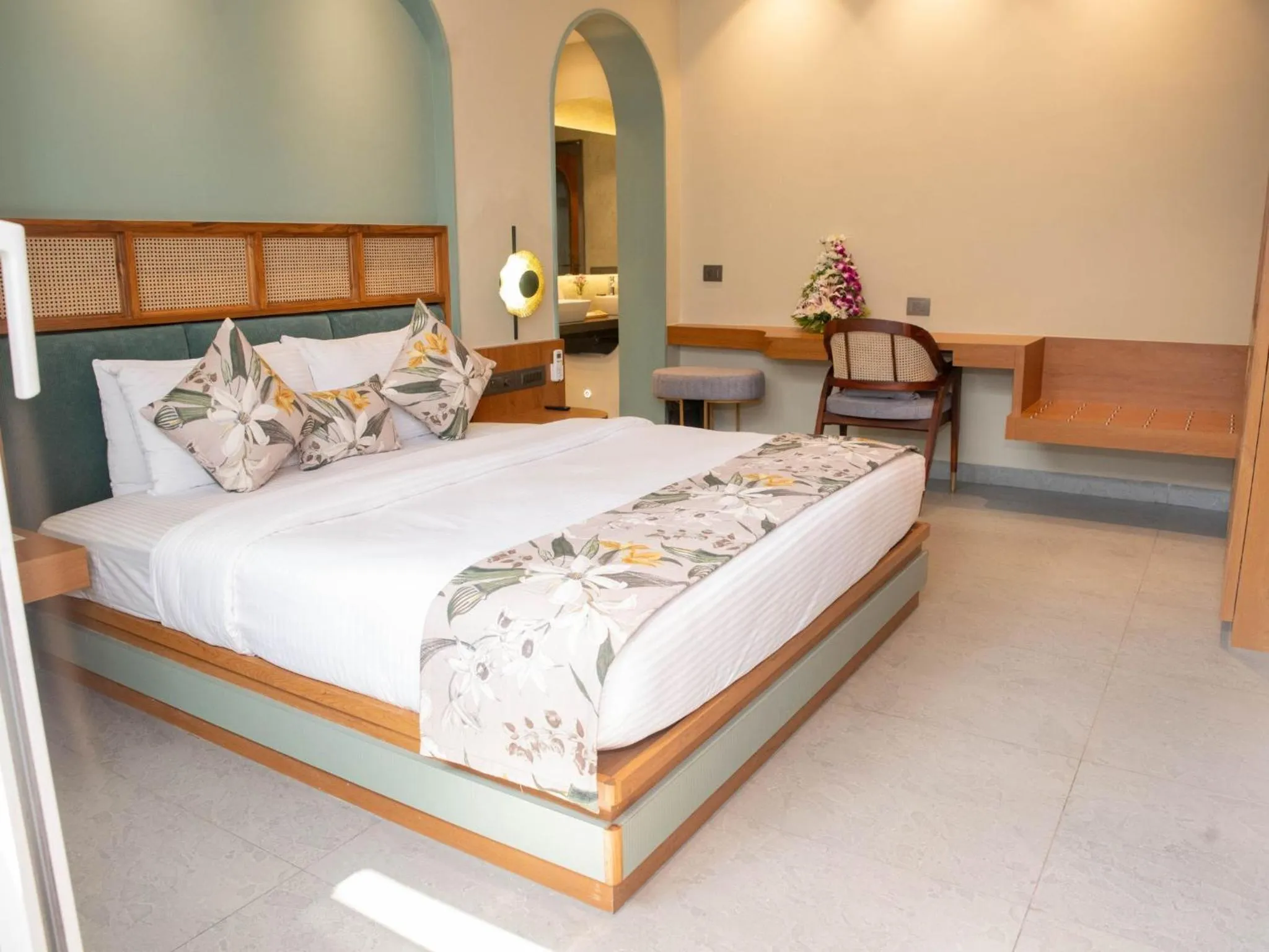 Bed in Calangute Towers - AM Hotel Kollection