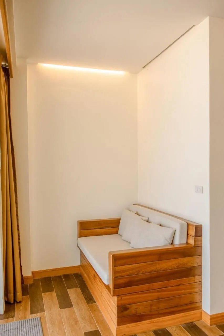 Photo of the whole room, Bed in Samed Seaside Resort