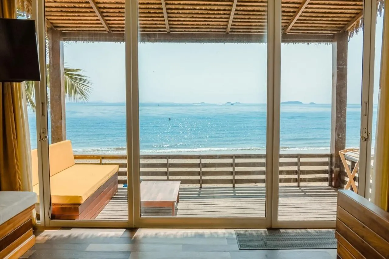 Balcony/Terrace in Samed Seaside Resort