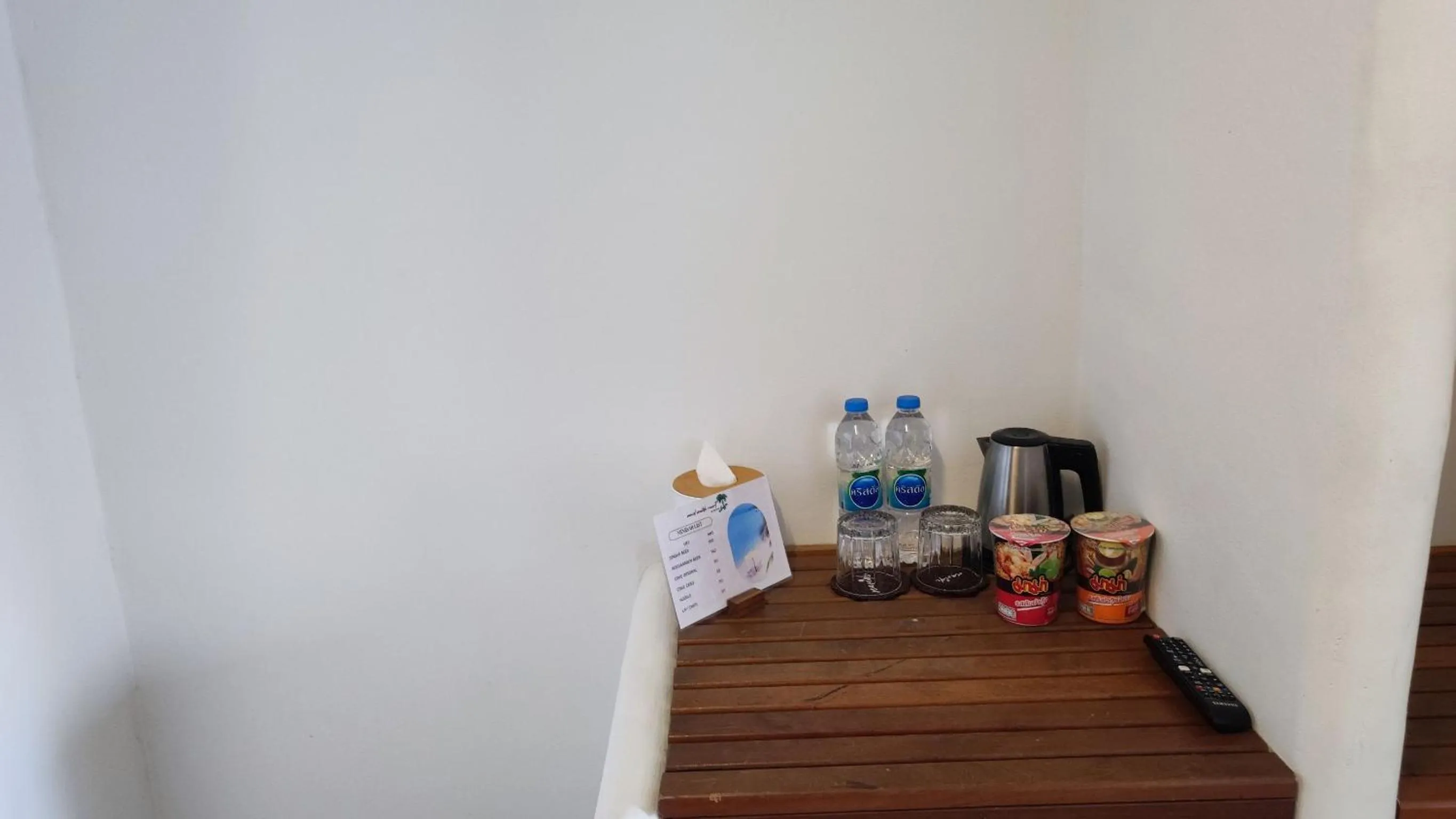 Photo of the whole room in Samed Seaside Resort