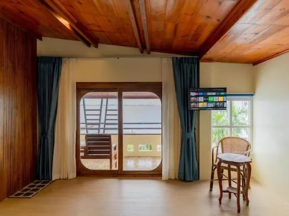 Seating area in Samed Seaside Resort