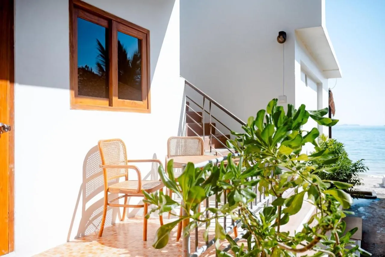 Balcony/Terrace in Samed Seaside Resort