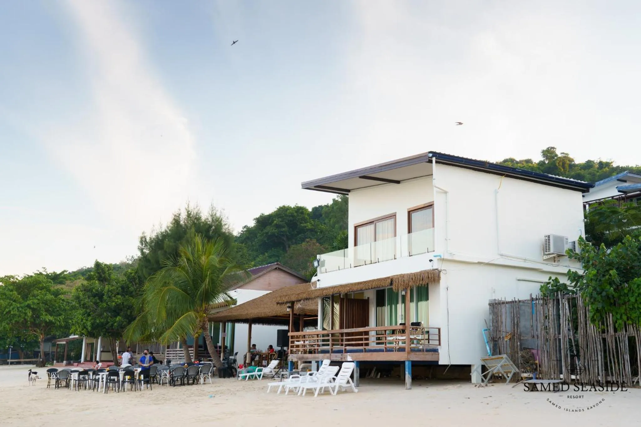 Property building in Samed Seaside Resort