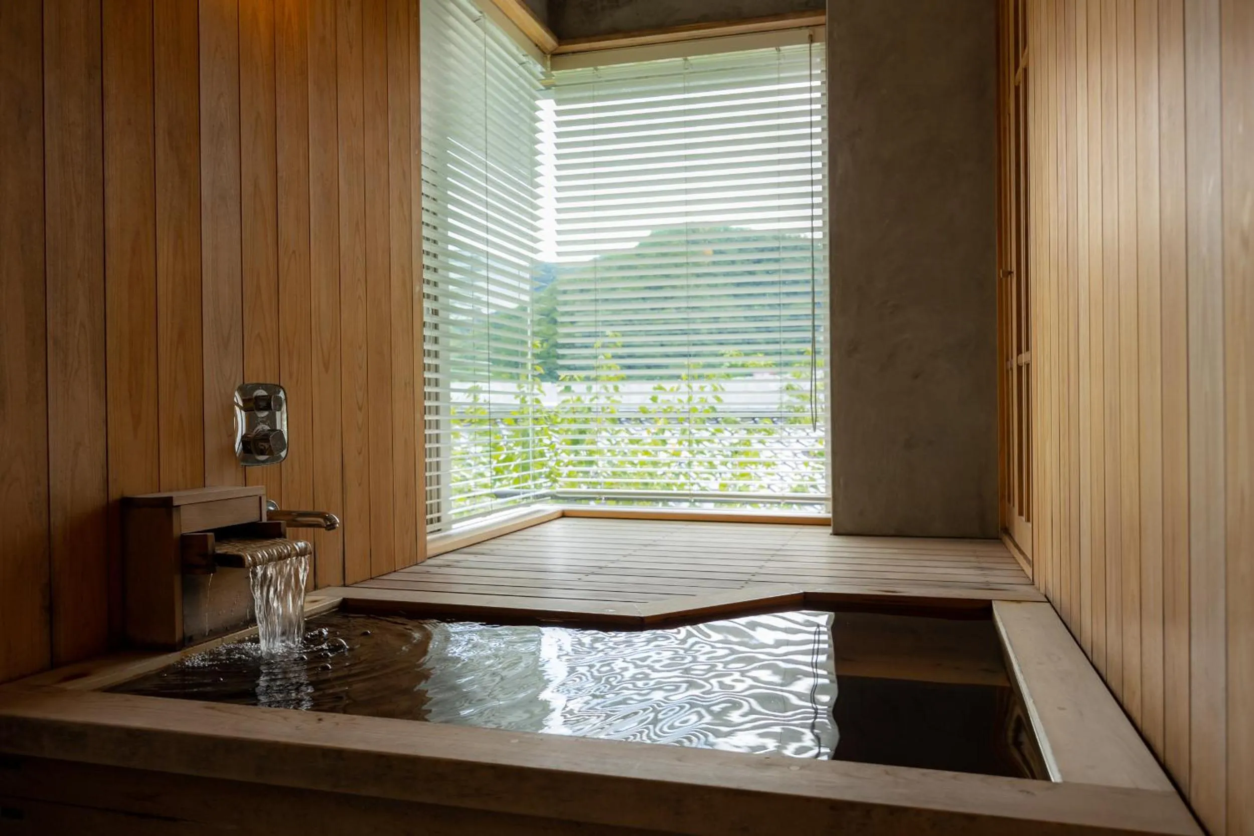 Hot Spring Bath in Kifuno Sato