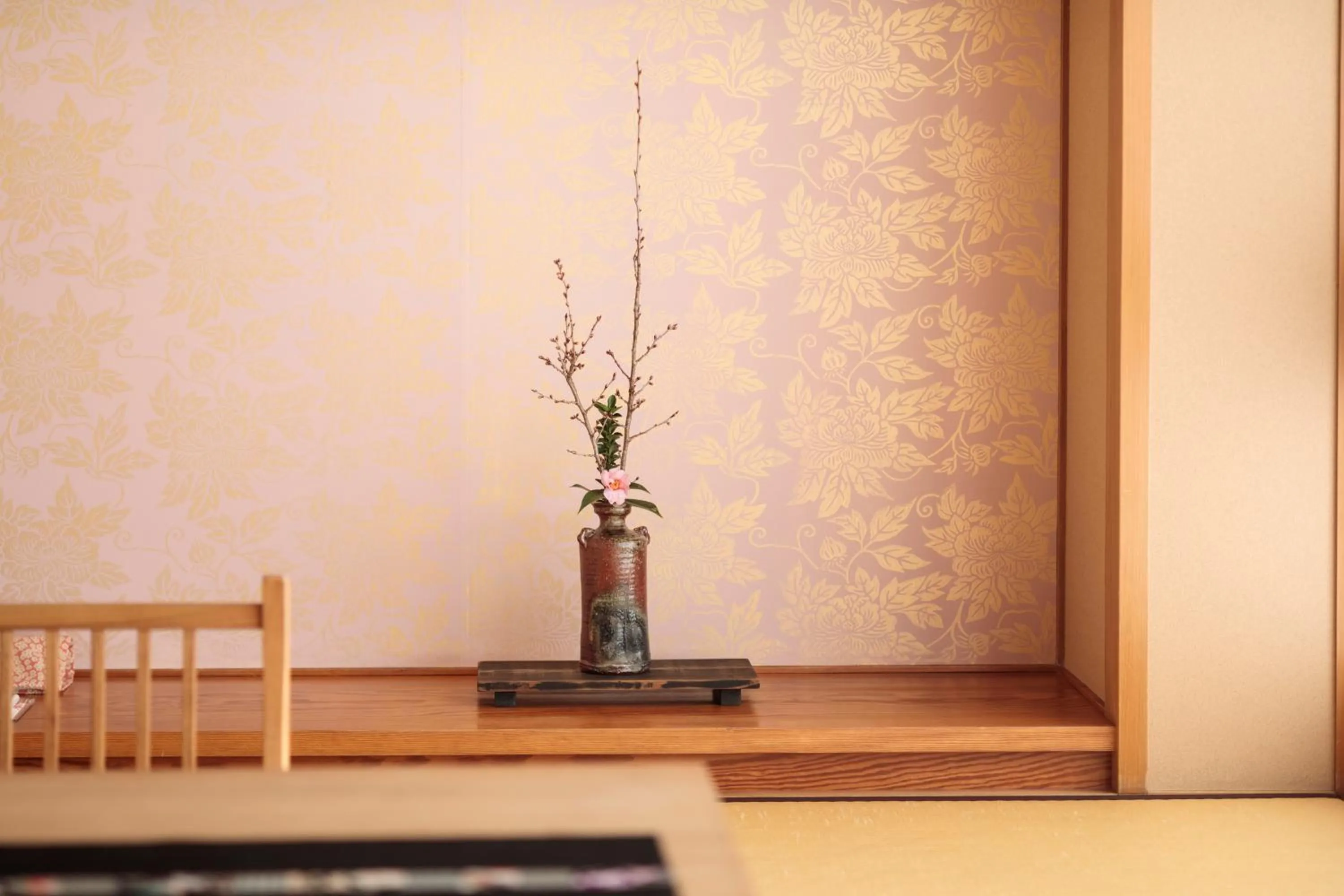 Decorative detail in Kifuno Sato