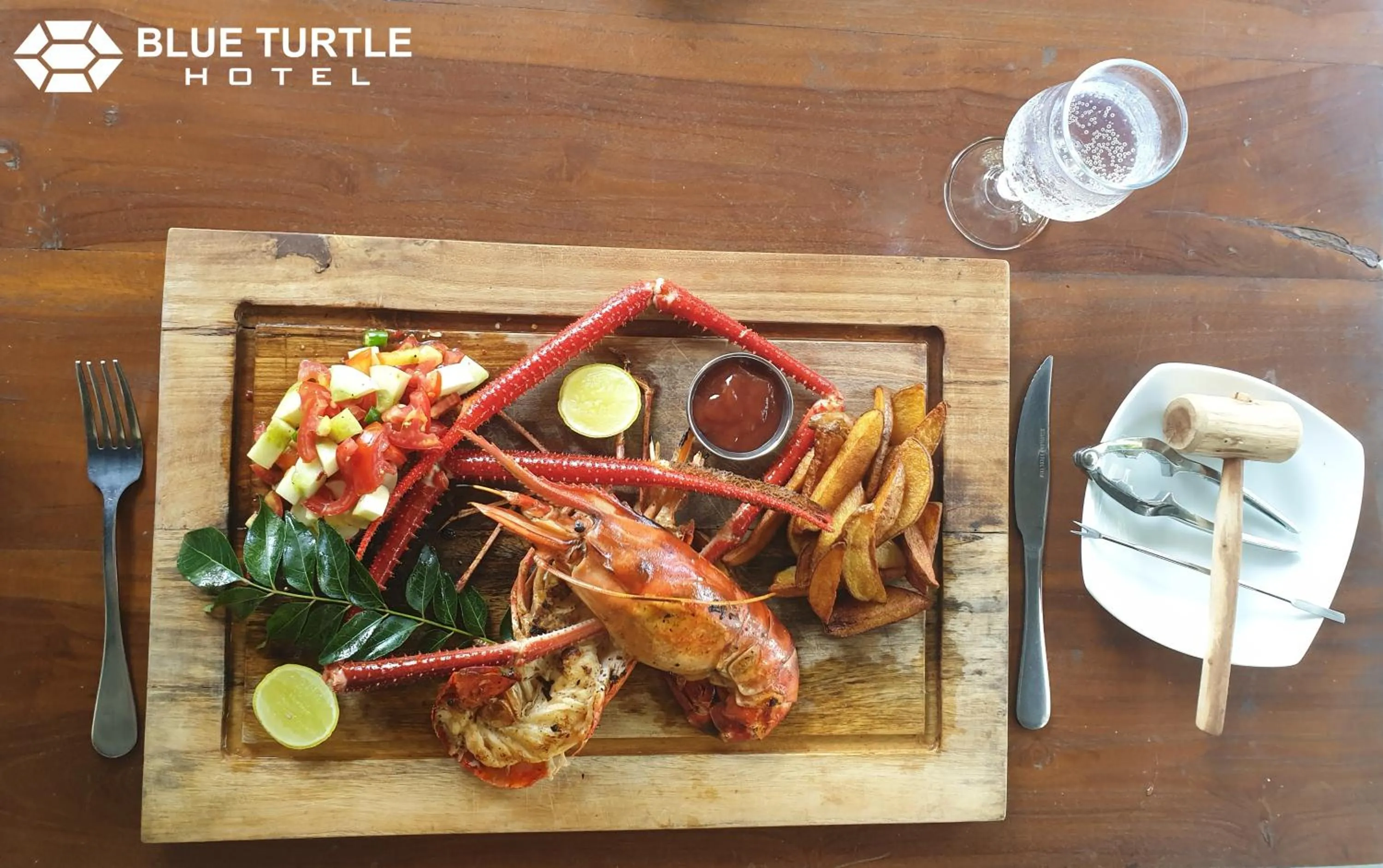 Food and drinks in Blue Turtle Hotel