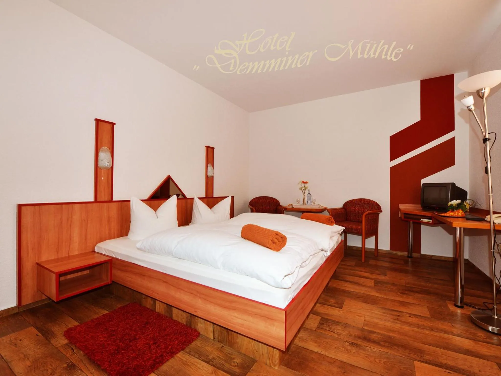 Bed in Hotel Demminer Mühle