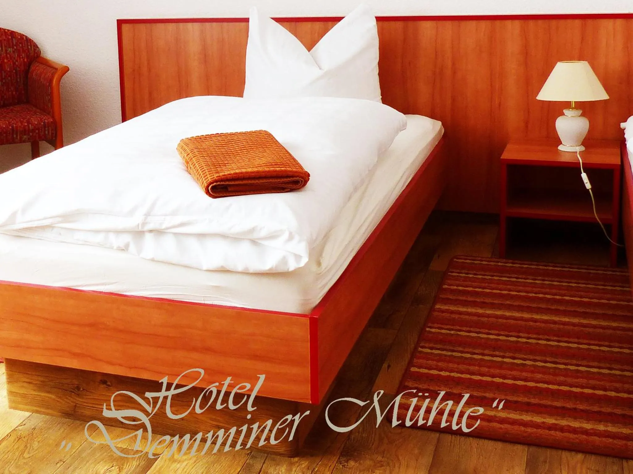 Bed in Hotel Demminer Mühle
