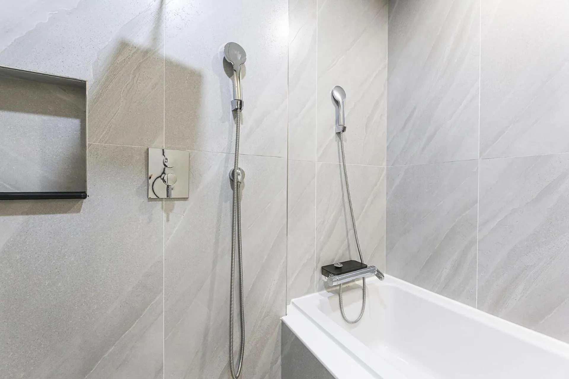 Daegu Hotel Series Lions Park