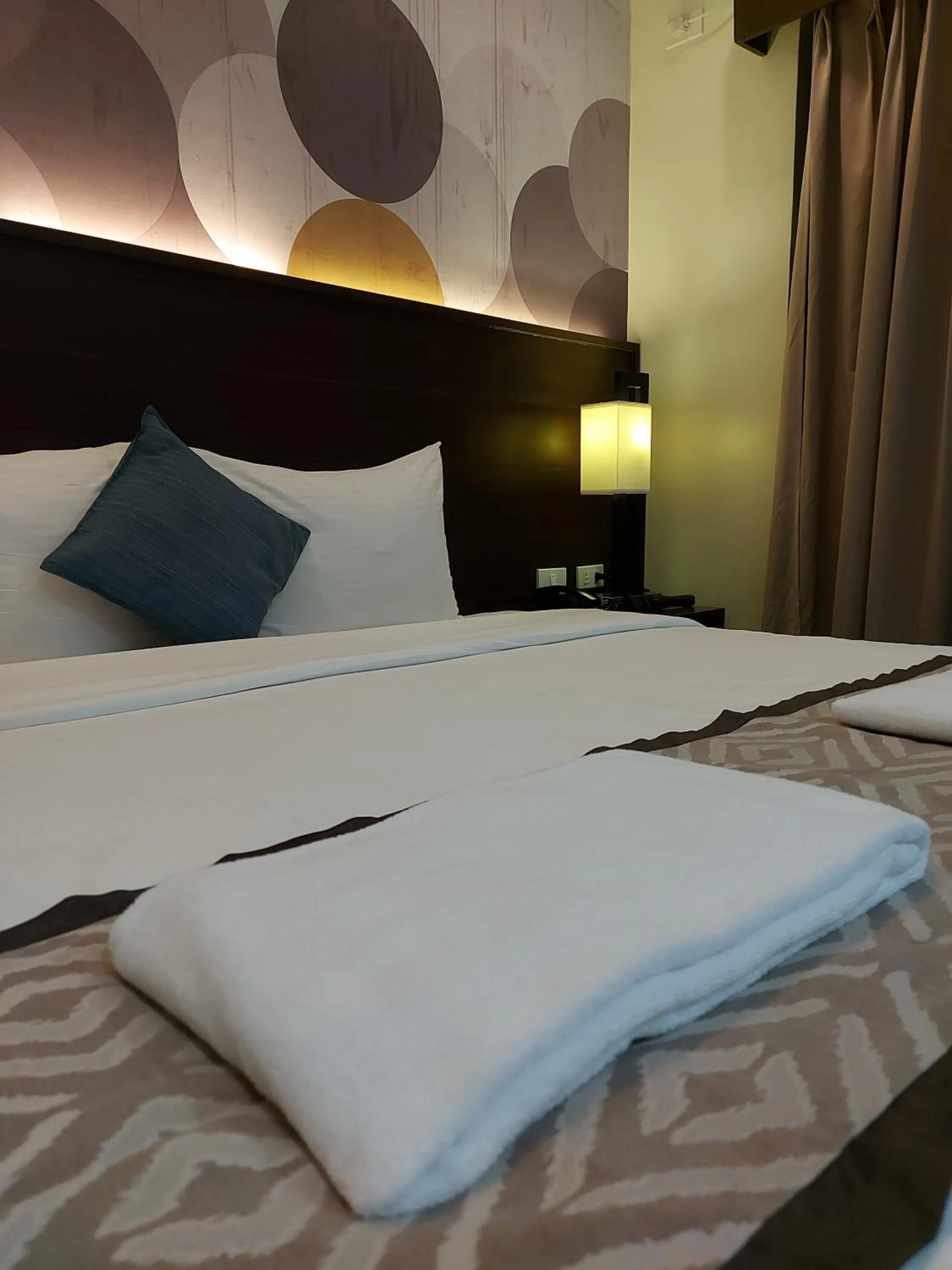 Bed in Whitewoods Convention and Leisure Hotel
