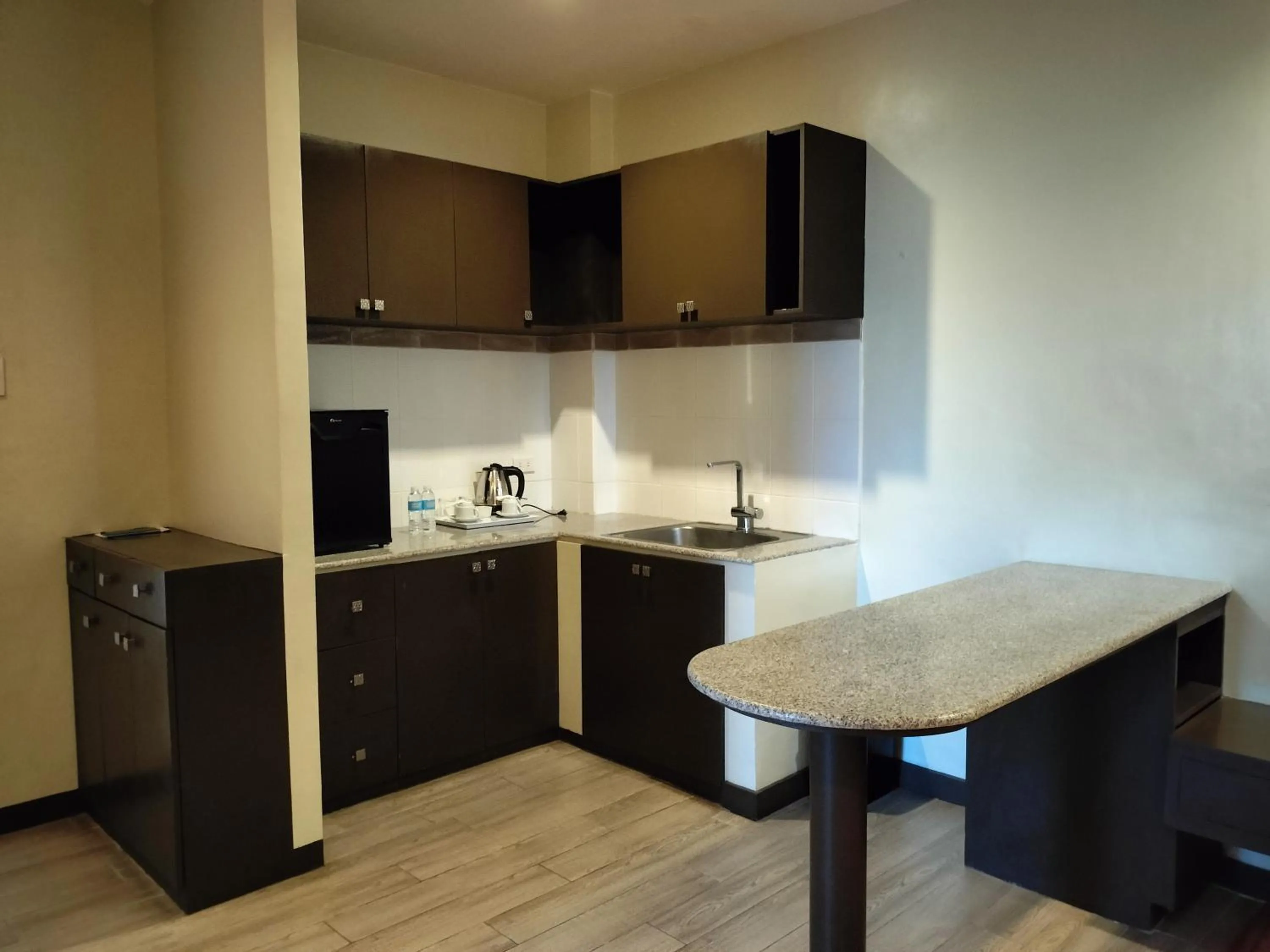 Kitchen or kitchenette in Whitewoods Convention and Leisure Hotel