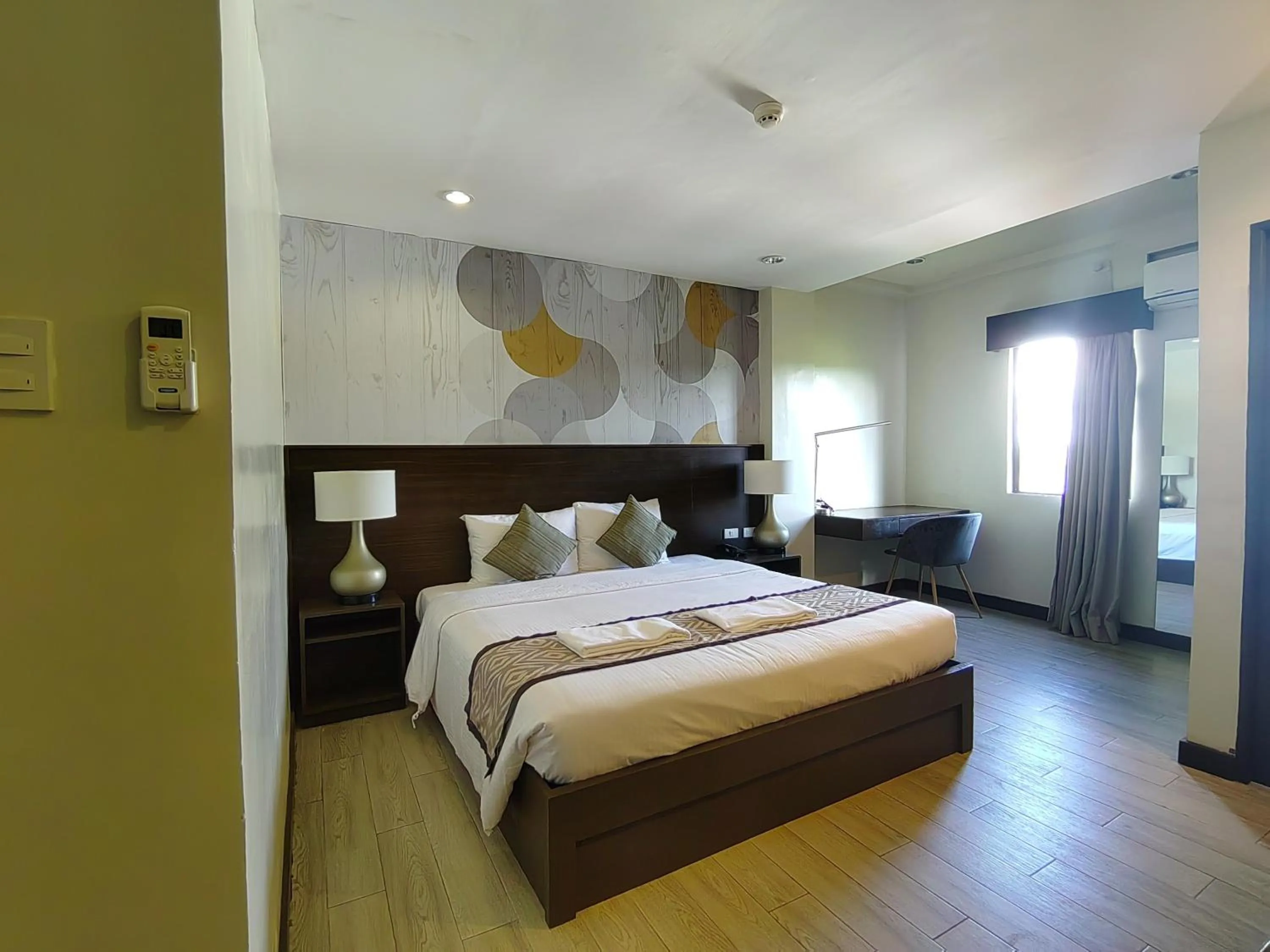 Bedroom, Bed in Whitewoods Convention and Leisure Hotel