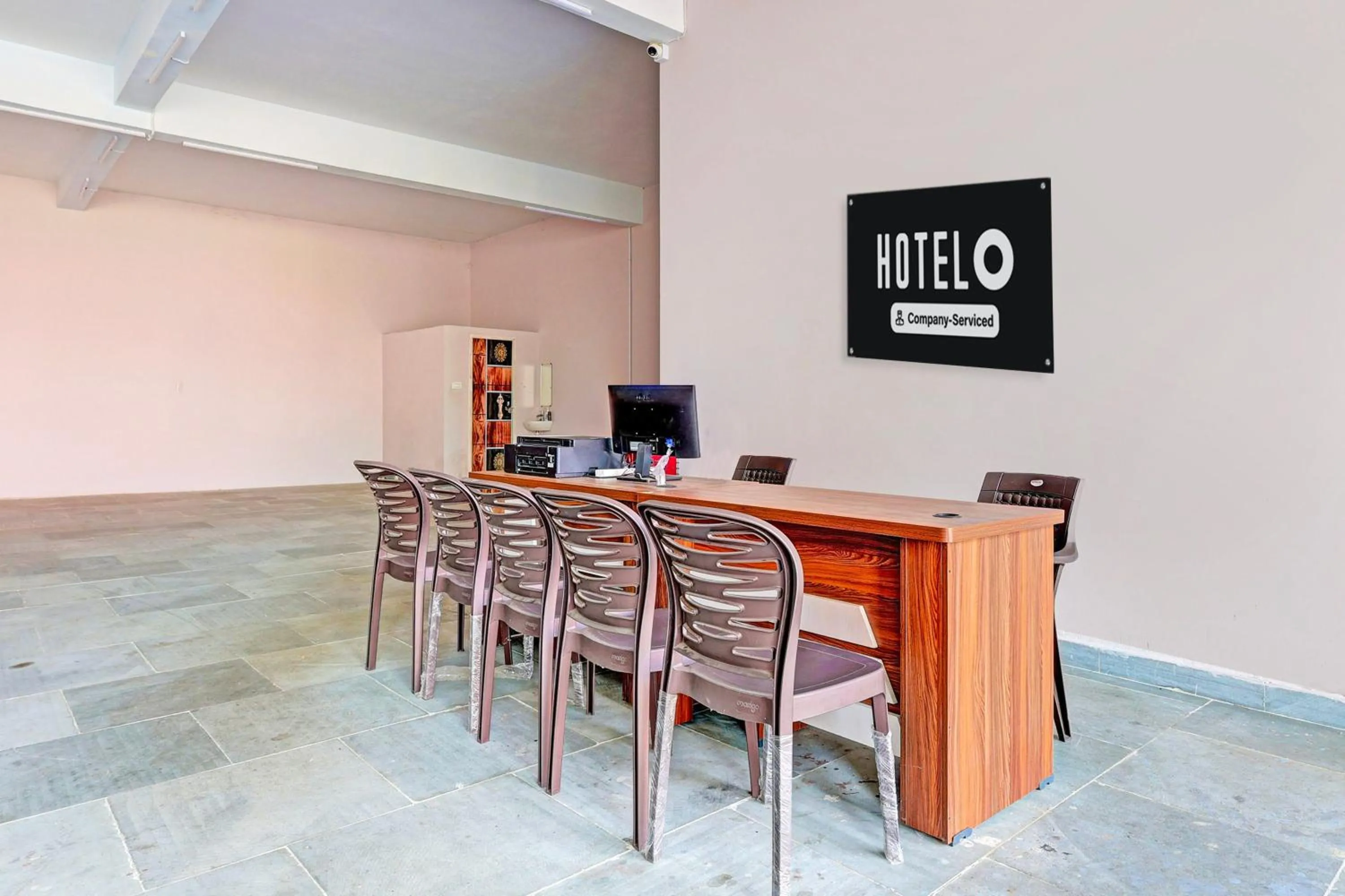 Lobby or reception in Super Hotel O Ramarvapadu Near ESI Hospital