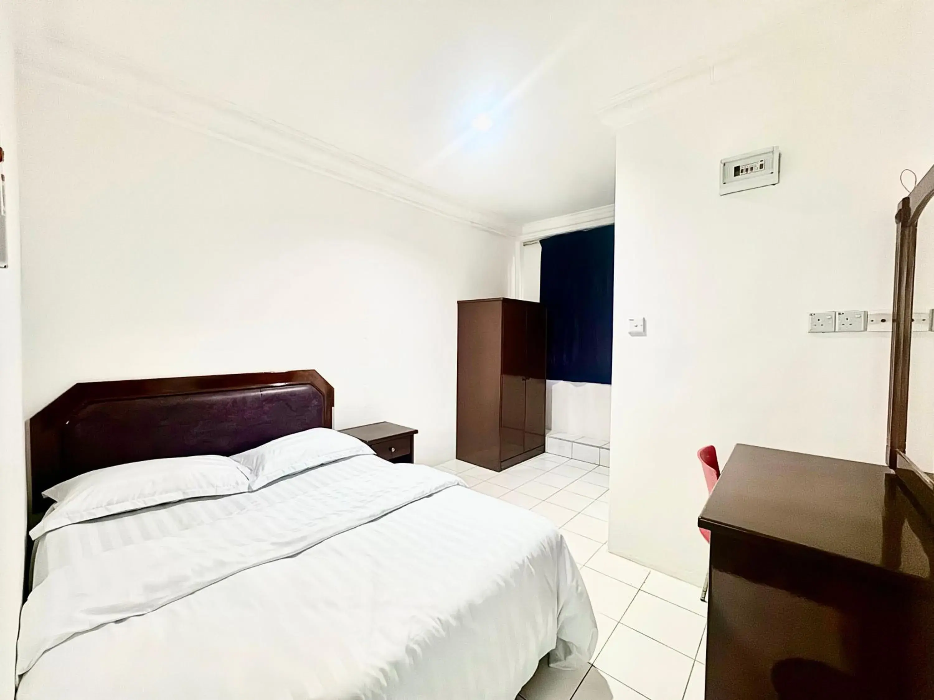 Deluxe Queen Room in Hotel O Vaigan Hotel Deluxe Queen Room in Hotel O Vaigan Hotel