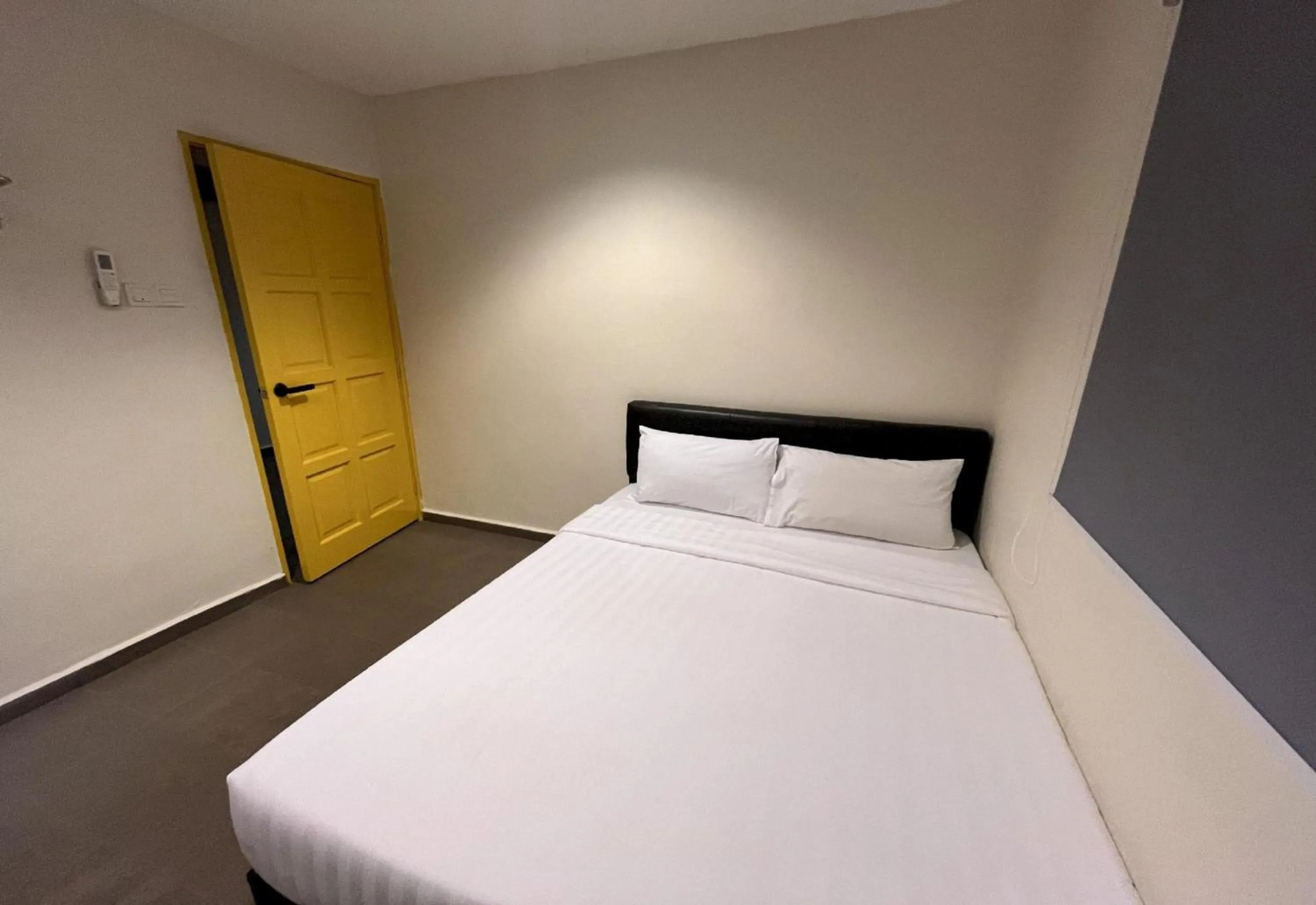 Bedroom in Hotel O Jb Sojourn