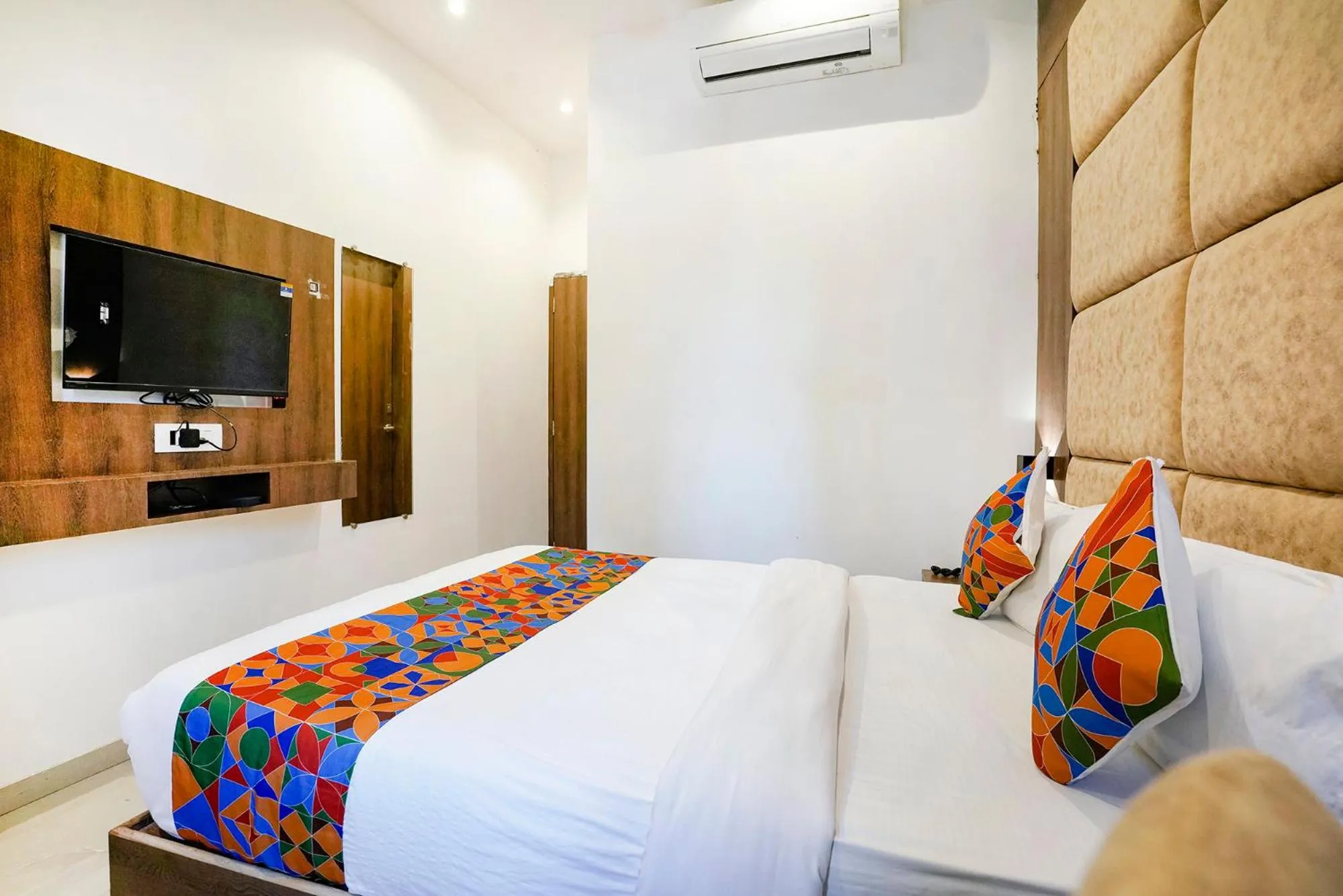 Bed in FabHotel Atithi Residency I - Nr BKC