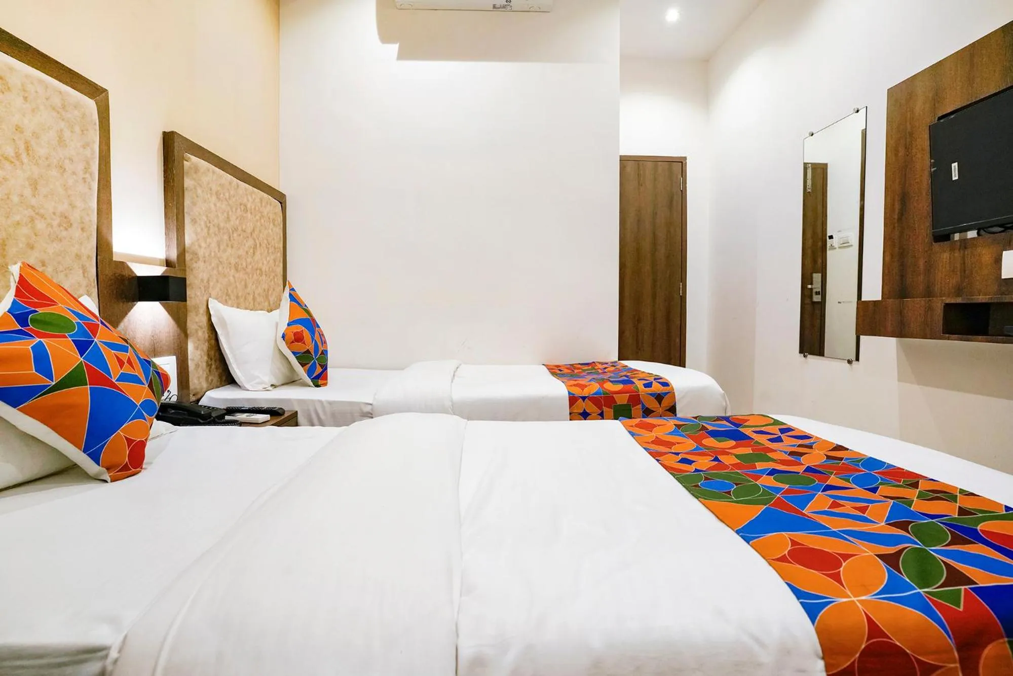 Bed in FabHotel Atithi Residency I - Nr BKC