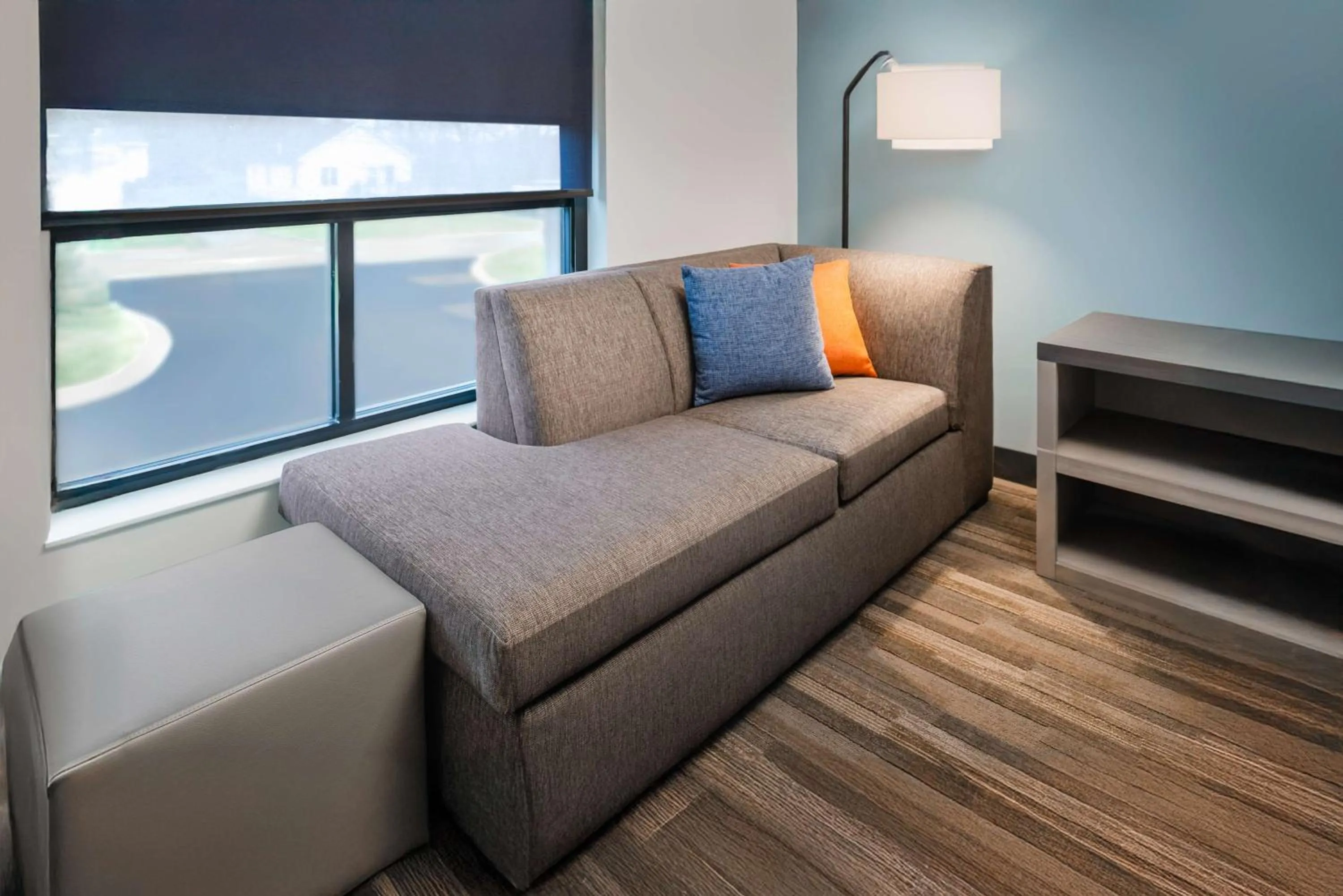 Bedroom in Hyatt House Auburn Hills/Detroit