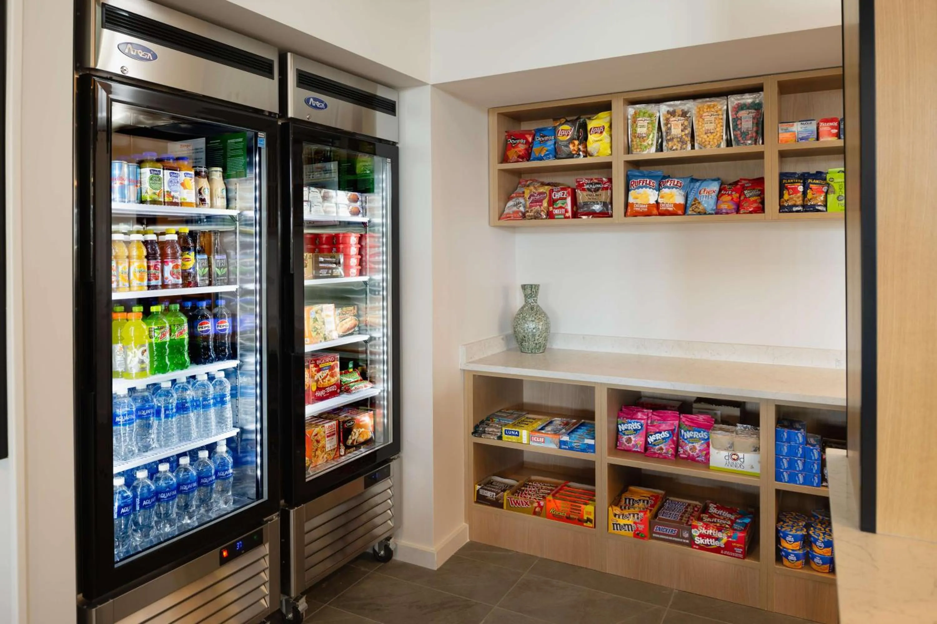 Lobby or reception in Hyatt House Auburn Hills/Detroit