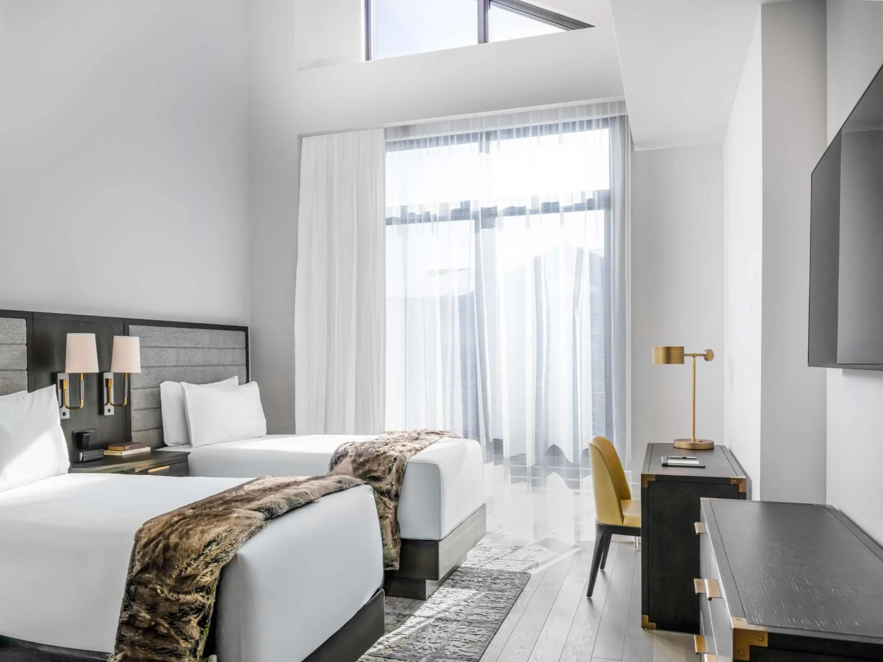 Photo of the whole room, Bed in Residences At Grand Hyatt Deer Valley