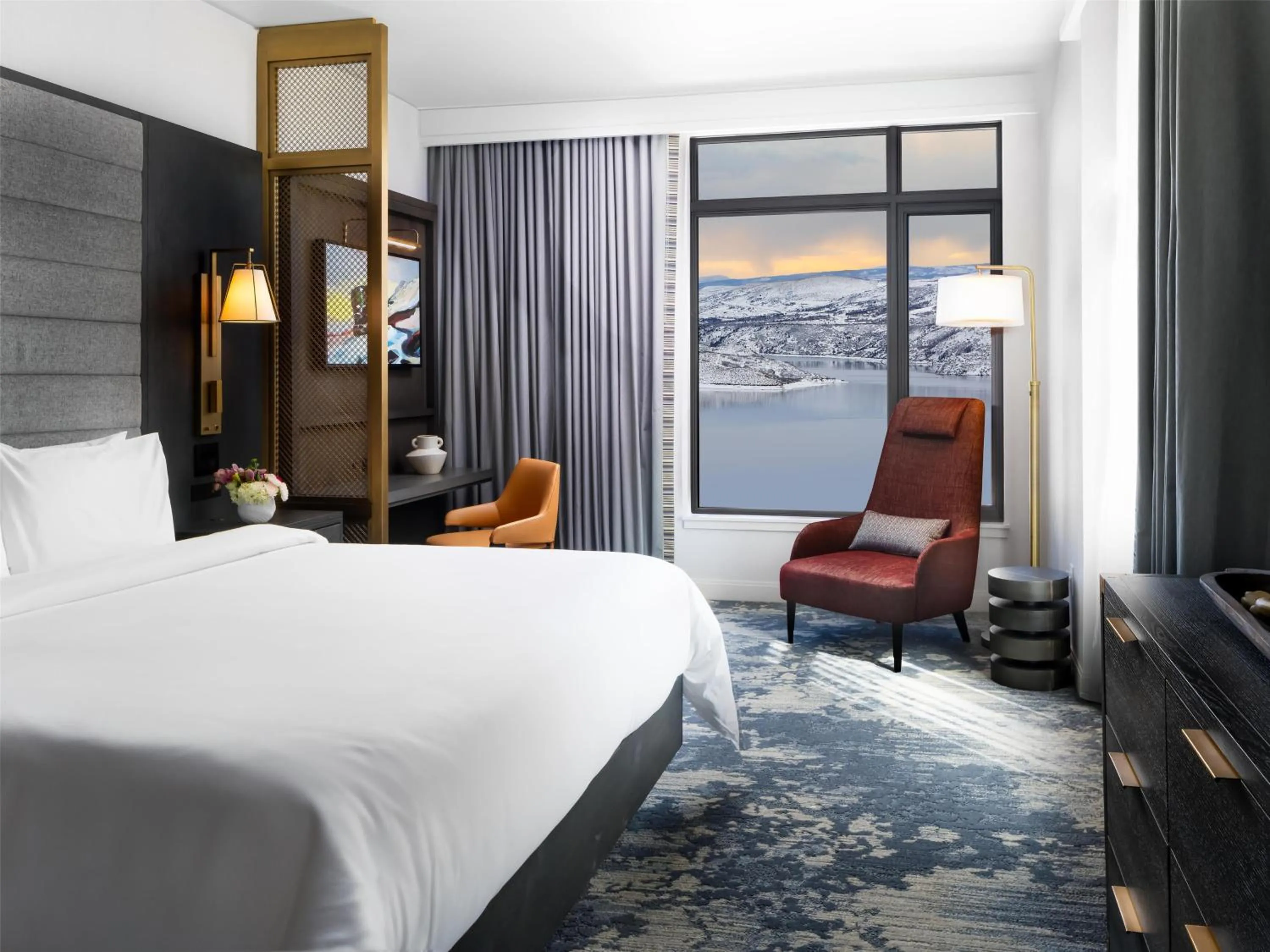 View (from property/room), Bed in Grand Hyatt Deer Valley