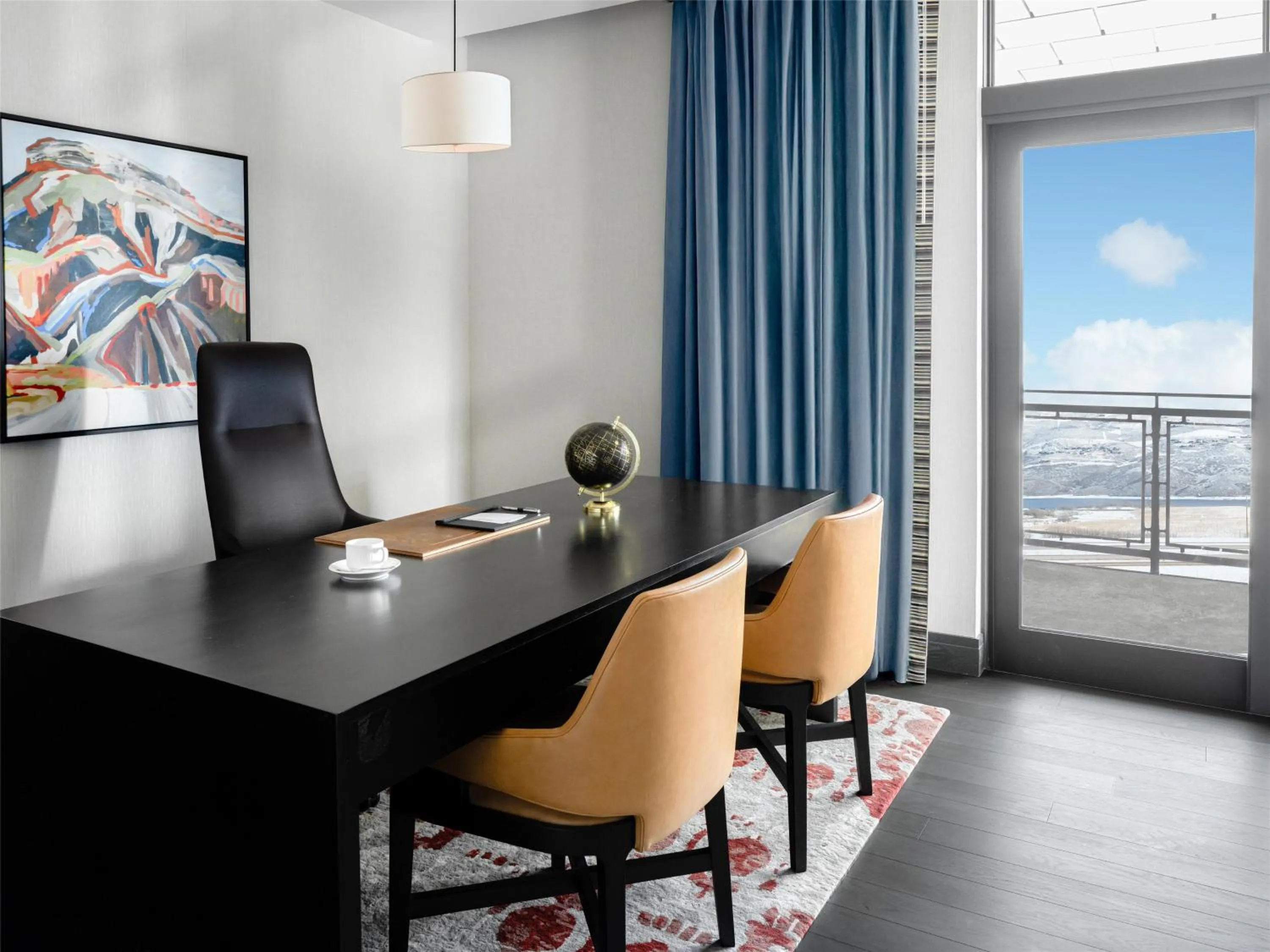 Photo of the whole room in Grand Hyatt Deer Valley