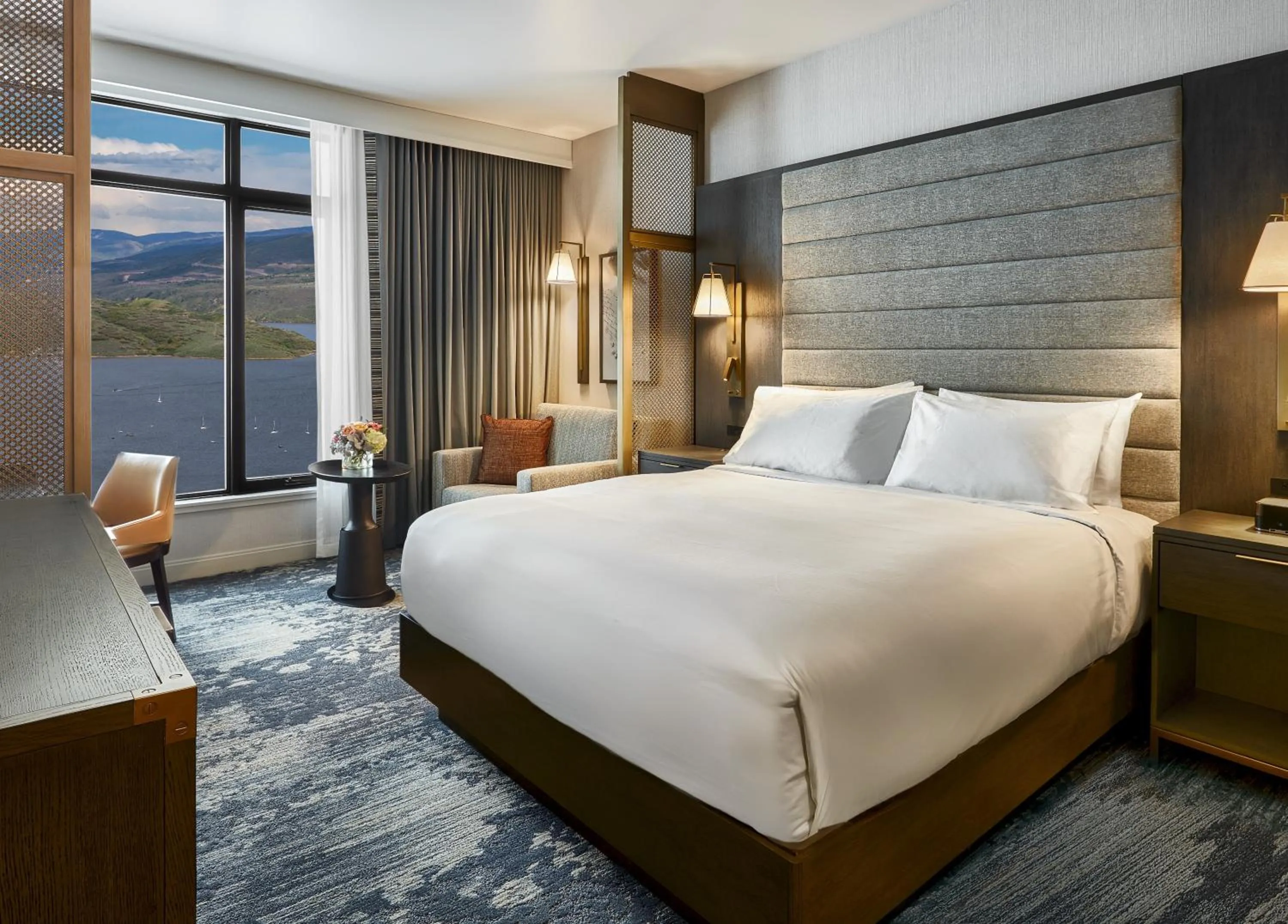 Bedroom, Bed in Grand Hyatt Deer Valley