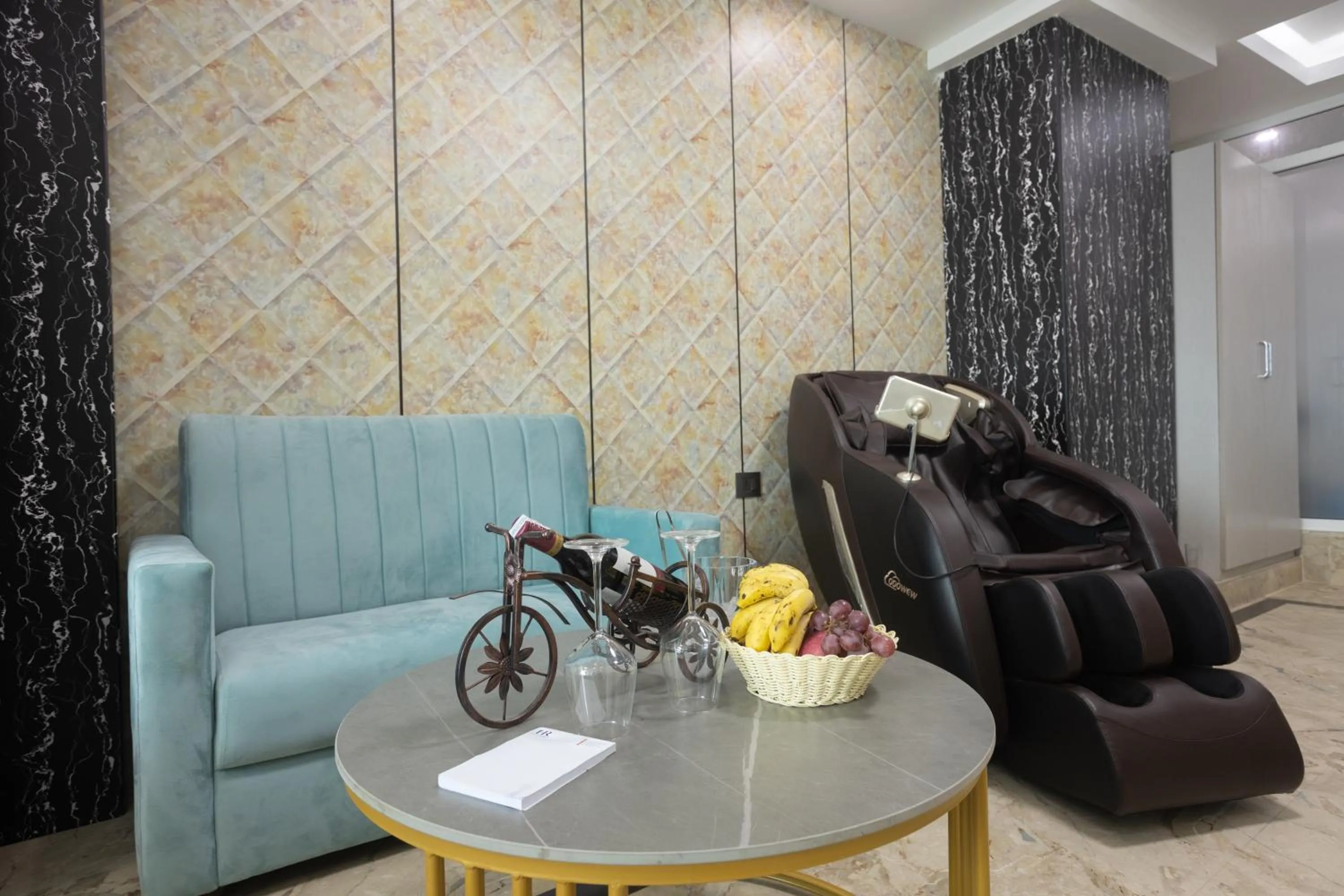 Seating area in Hotel Robot