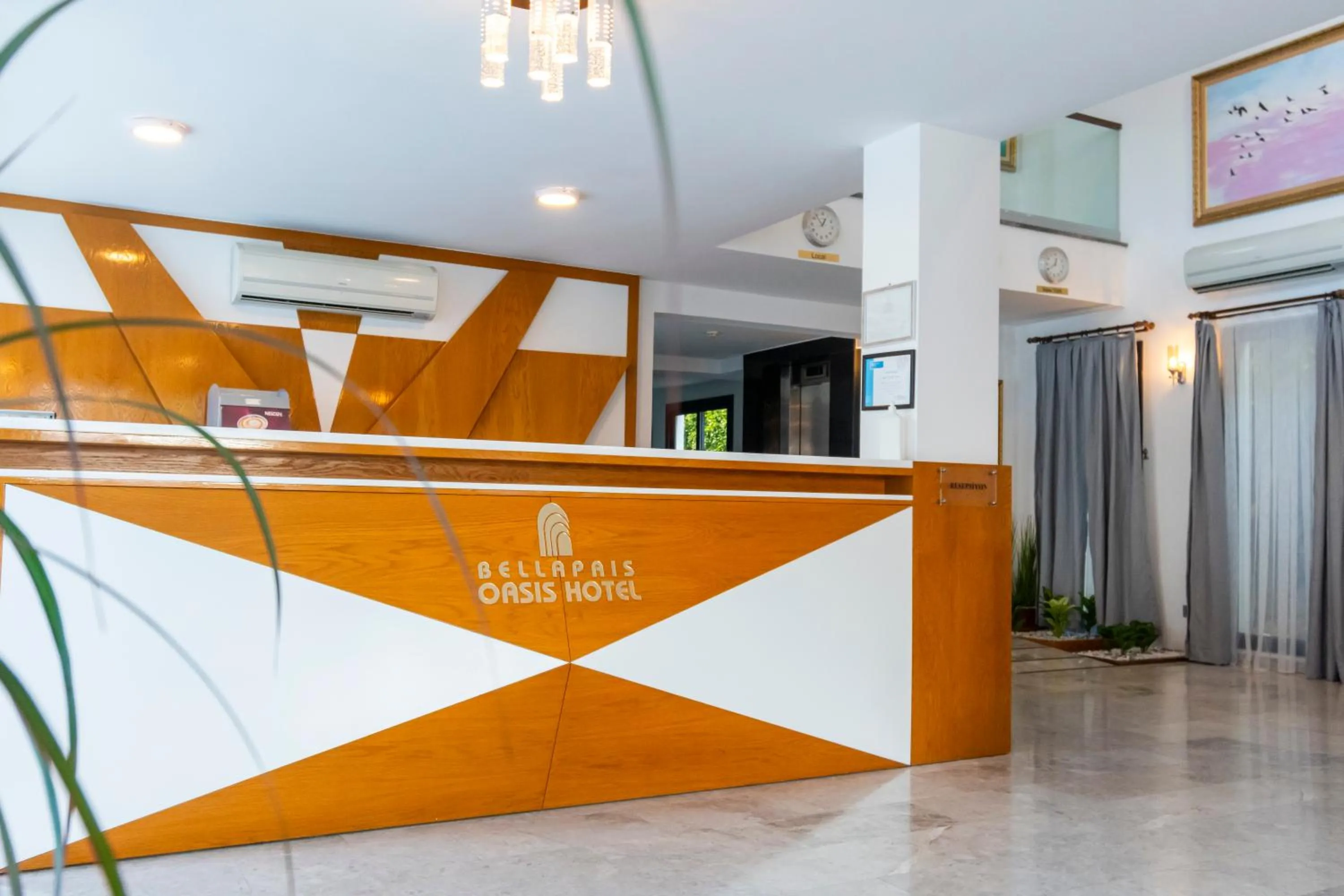 Bellapais Oasis Hotel