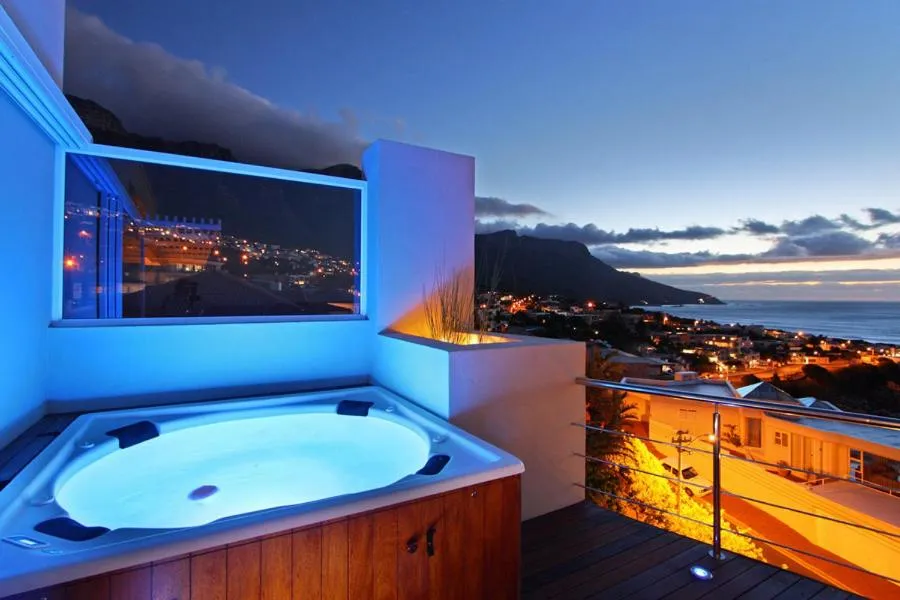 Hot Tub in Villa Dolce Vita