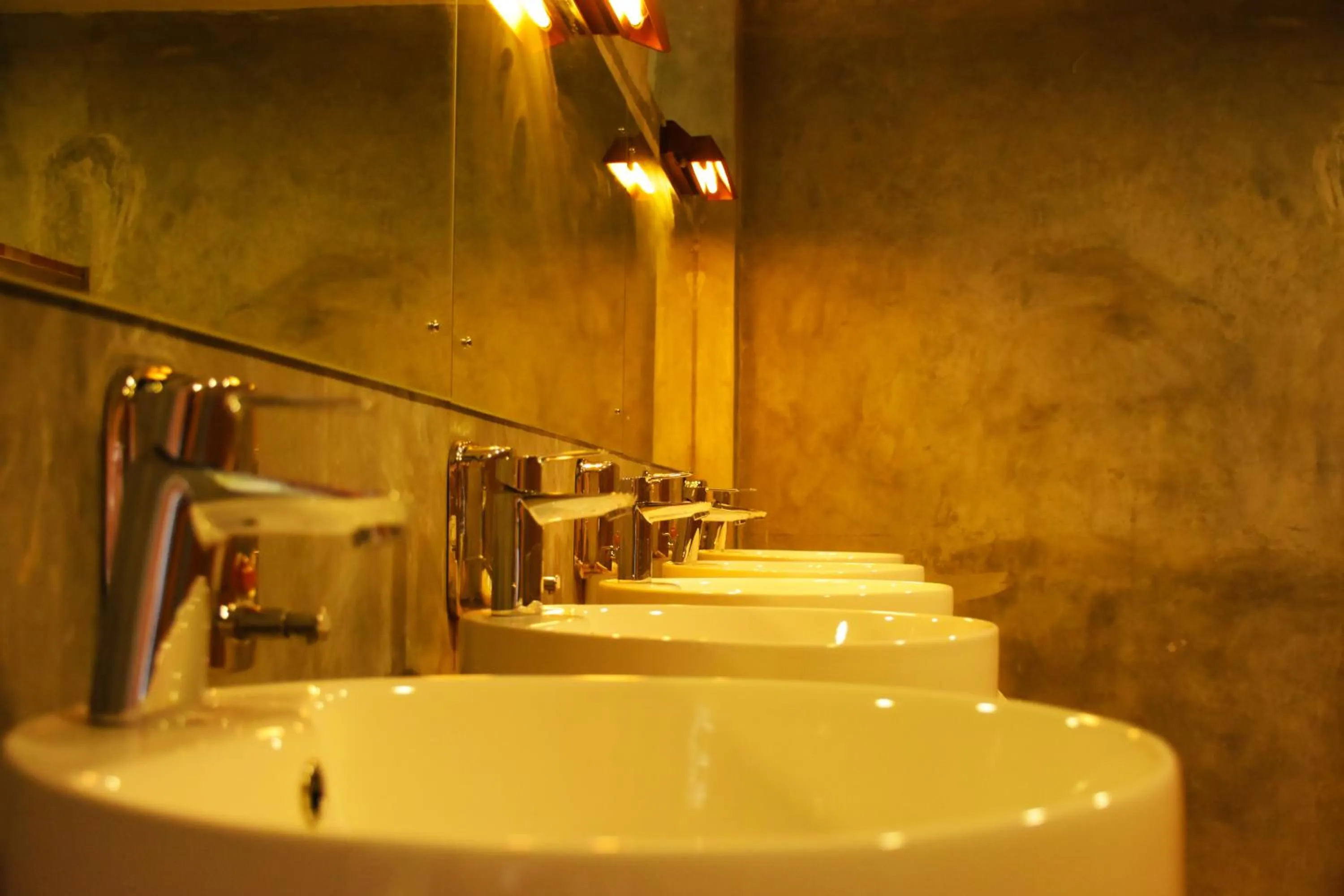 Toilet in Belihuloya Adventure Camp By Eco Team