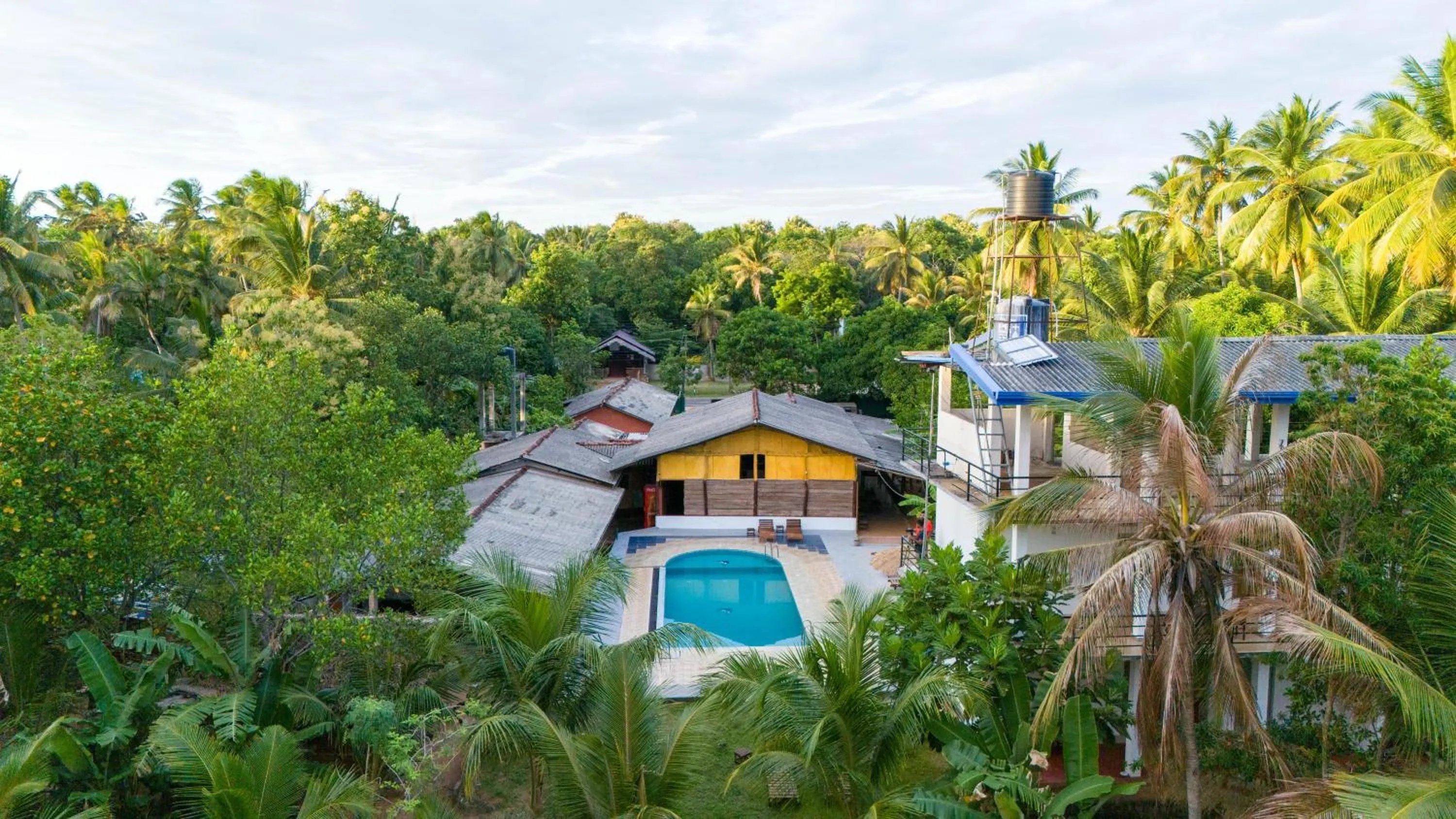 Property building in Ayurvedic Lanka Wellness Hotel