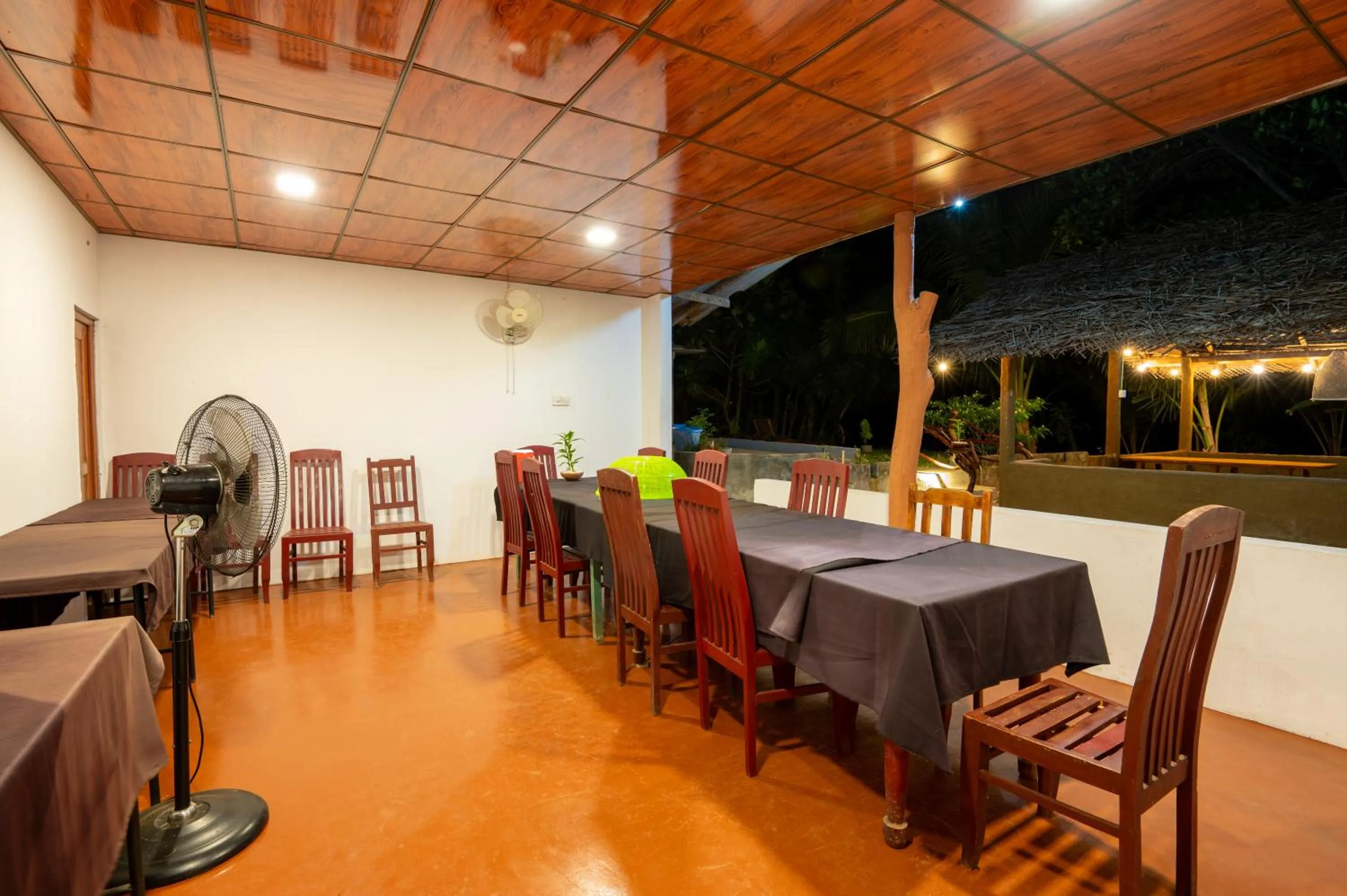 Restaurant/places to eat in Ayurvedic Lanka Wellness Hotel