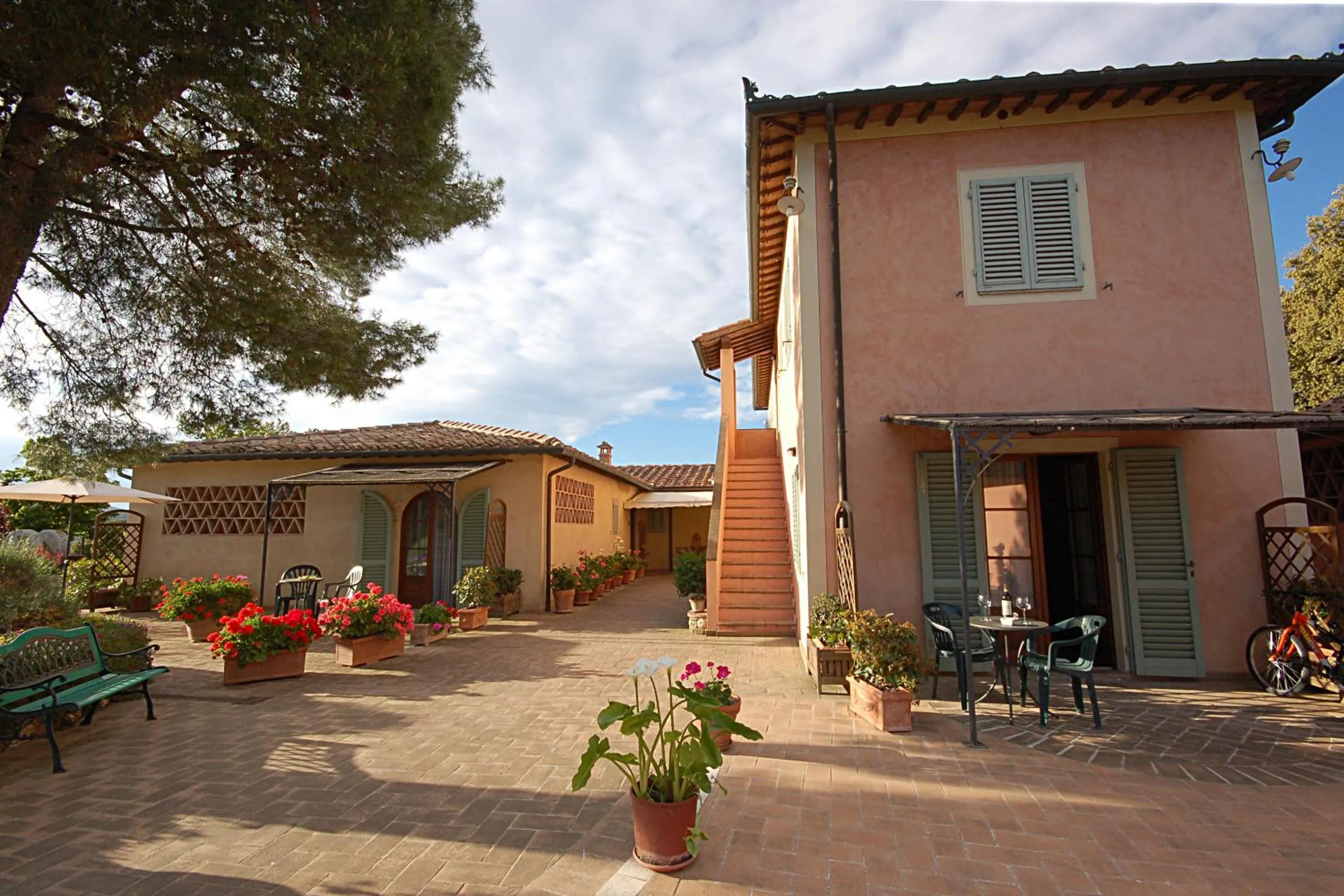 Property building in Antico Borgo Il Cardino