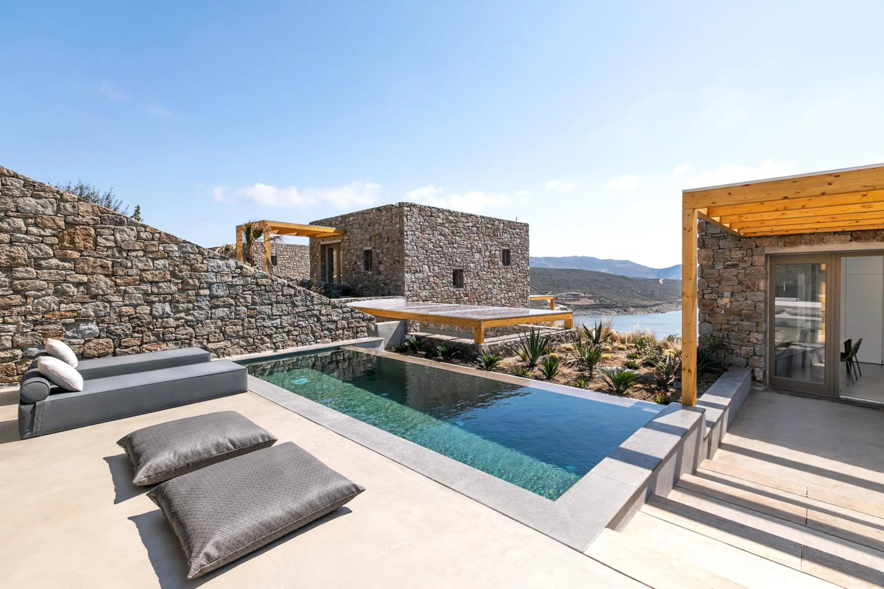 Day in Nasta Suites & Villas Intentional Living Mykonos
