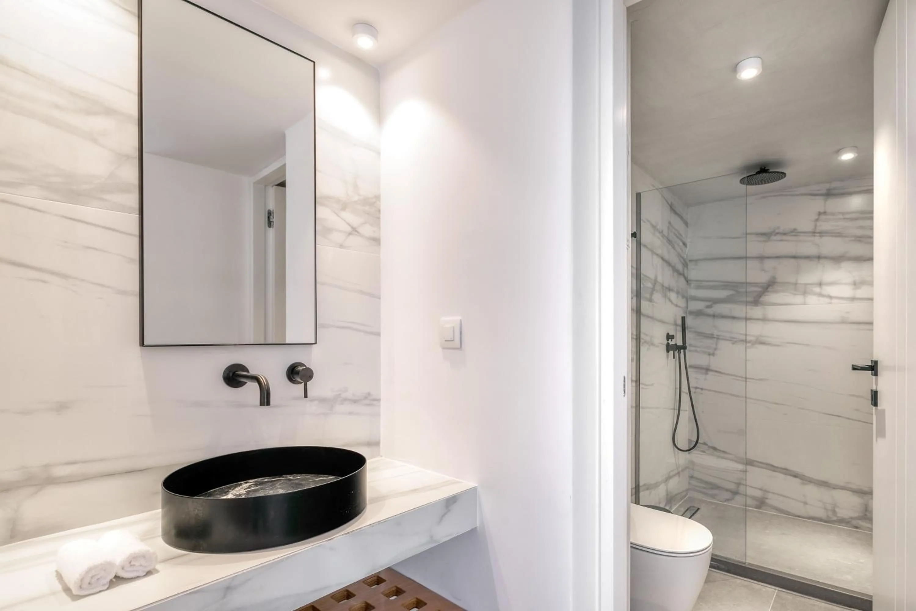 Shower in Nasta Suites & Villas Intentional Living Mykonos
