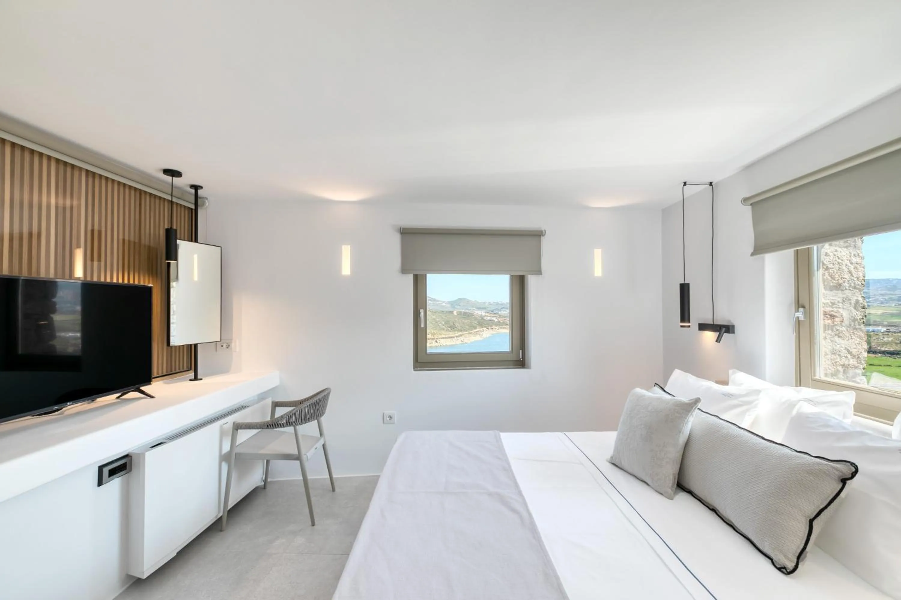 Bed in Nasta Suites & Villas Intentional Living Mykonos
