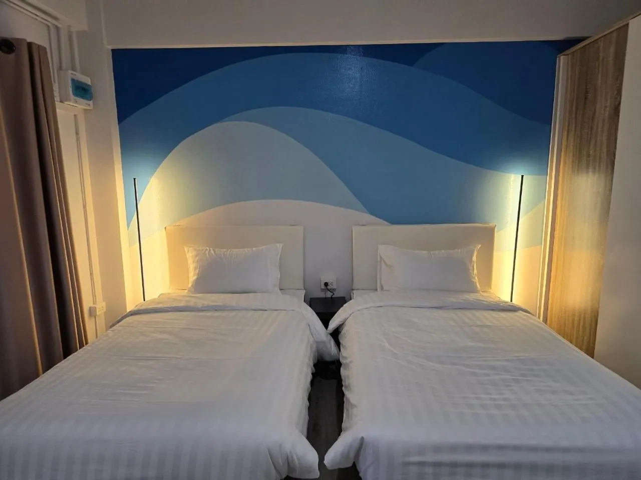 Bed in SRINN Hotel Pattaya Klang