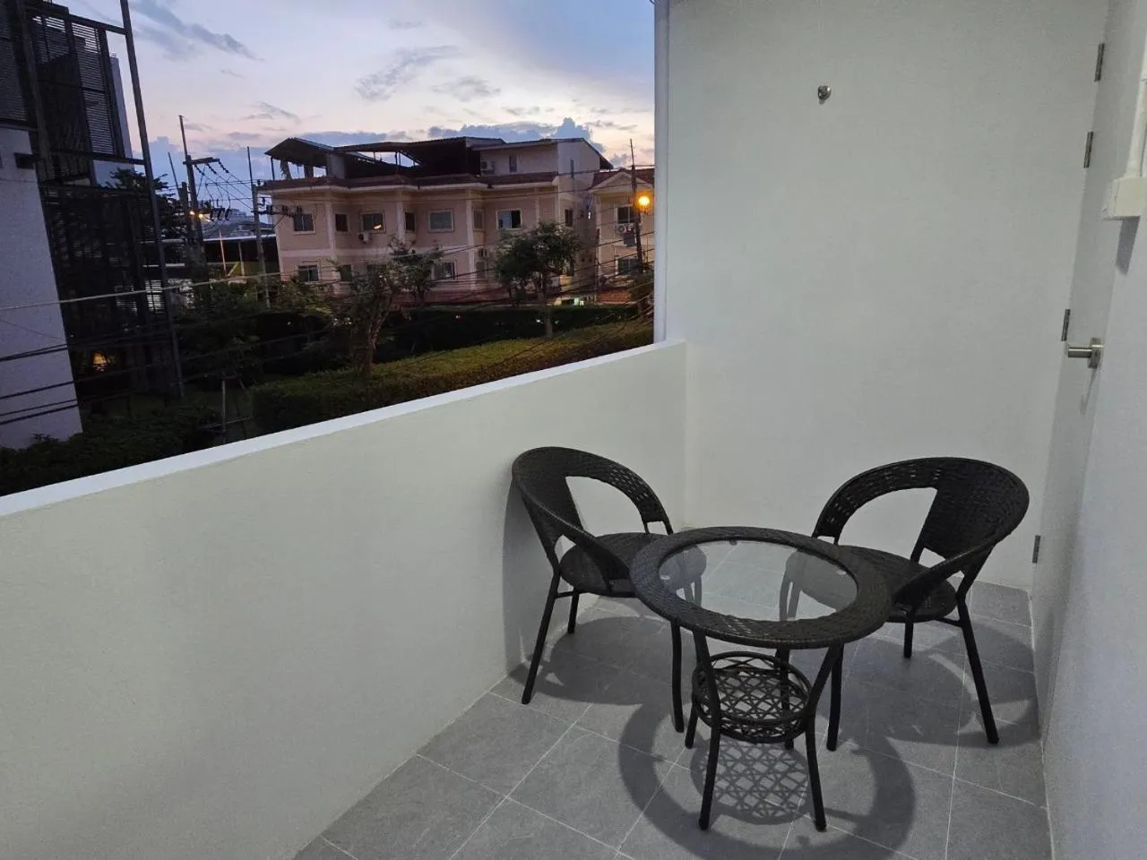 Balcony/Terrace in SRINN Hotel Pattaya Klang